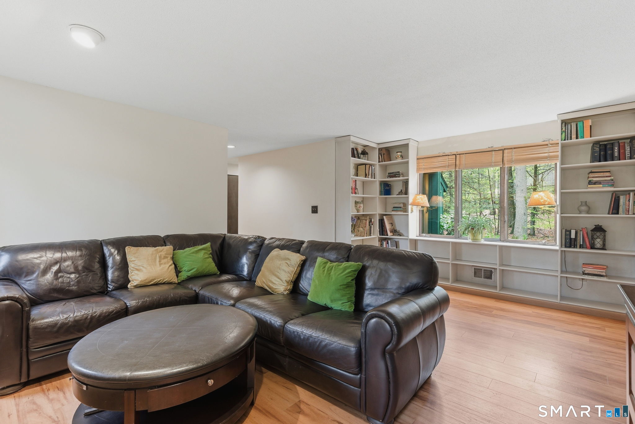 37 Tall Wood Hollow