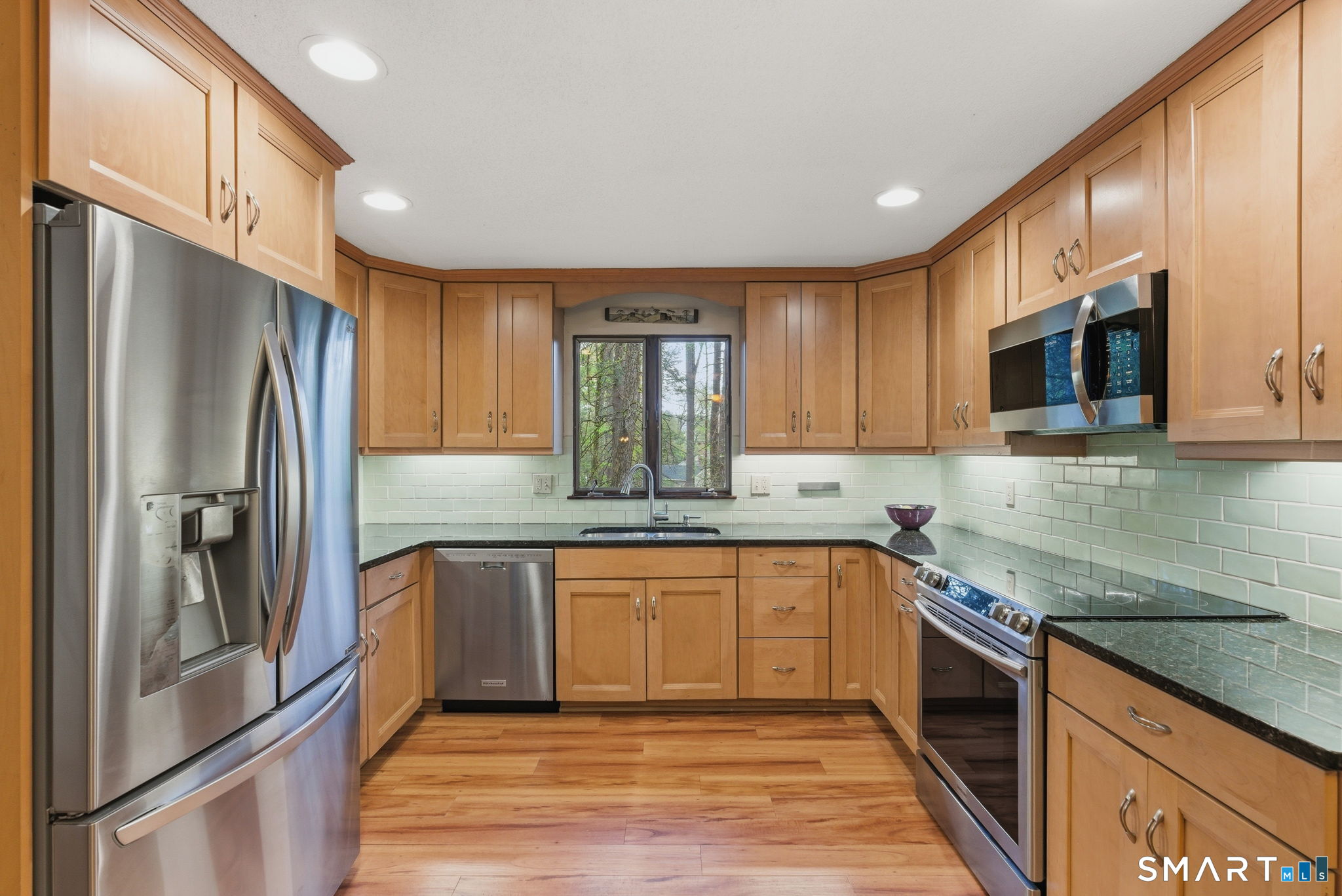 37 Tall Wood Hollow
