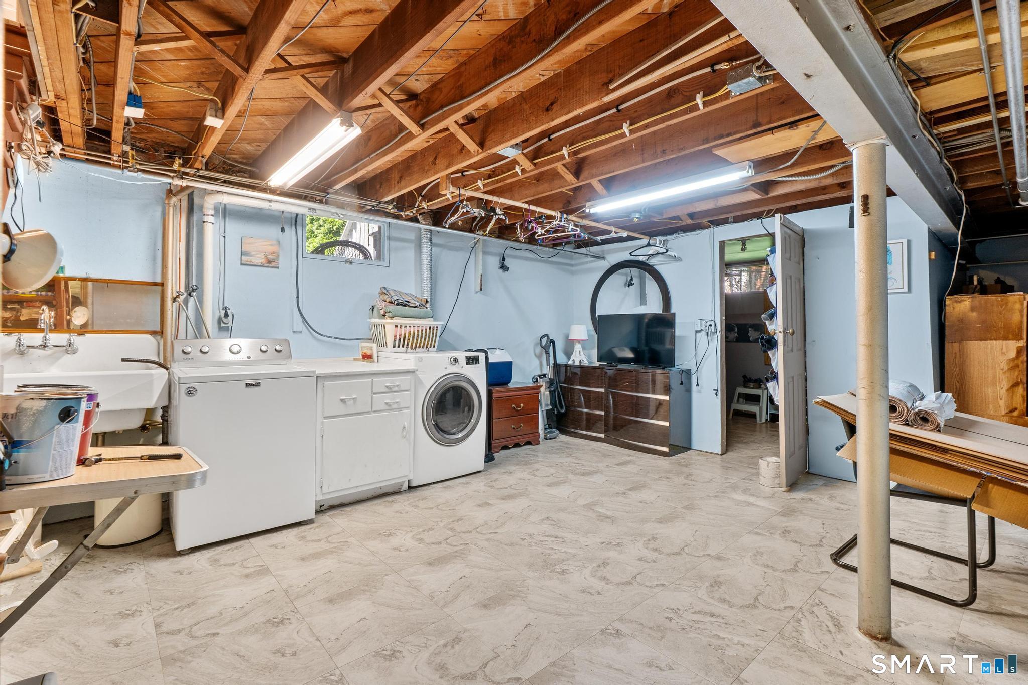 174 Mohawk Drive