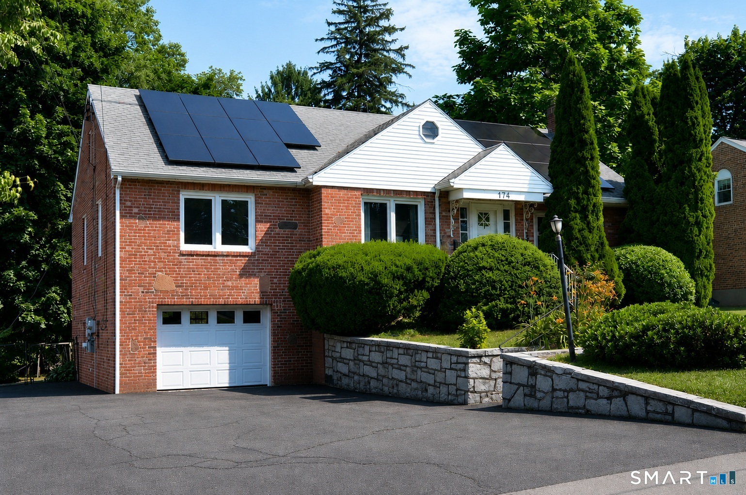 174 Mohawk Drive