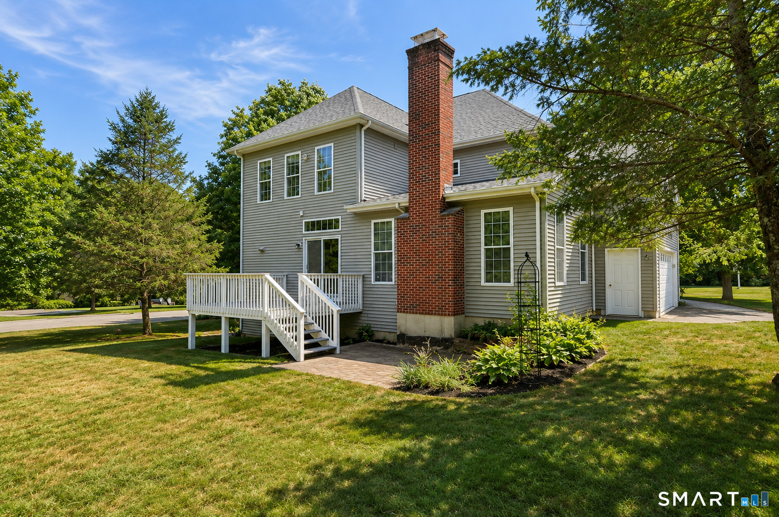 2 Ellsworth Place