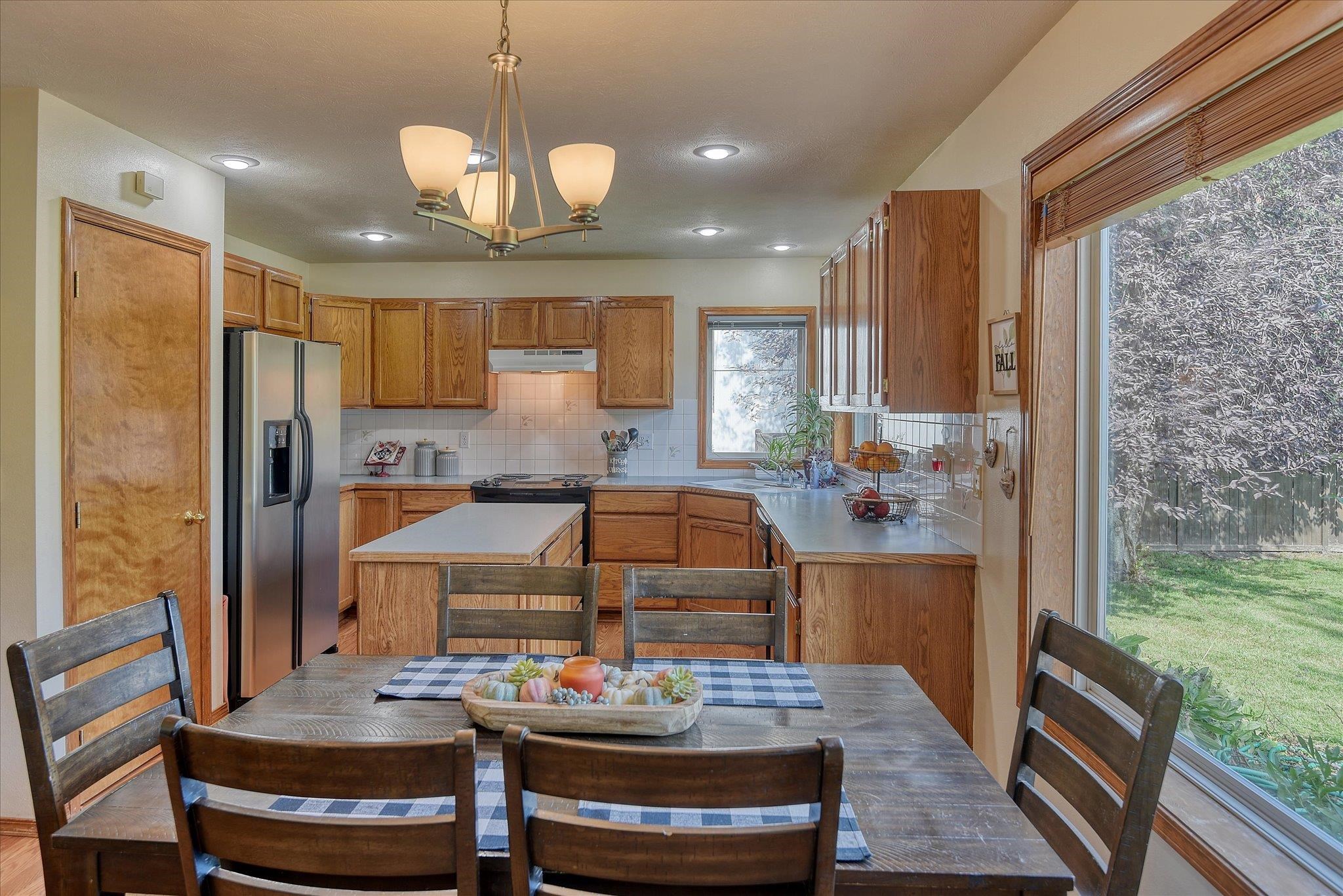 15710 N Chronicle Ct