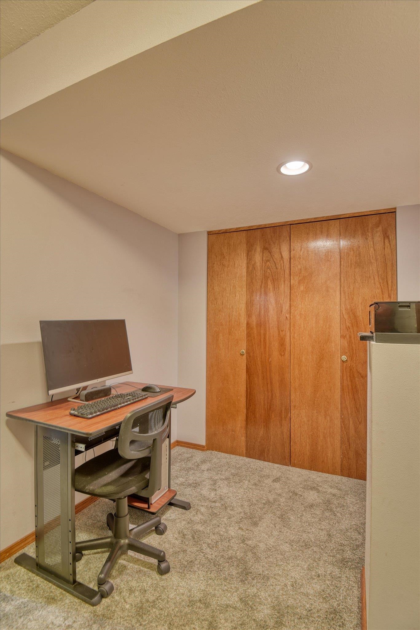 15710 N Chronicle Ct