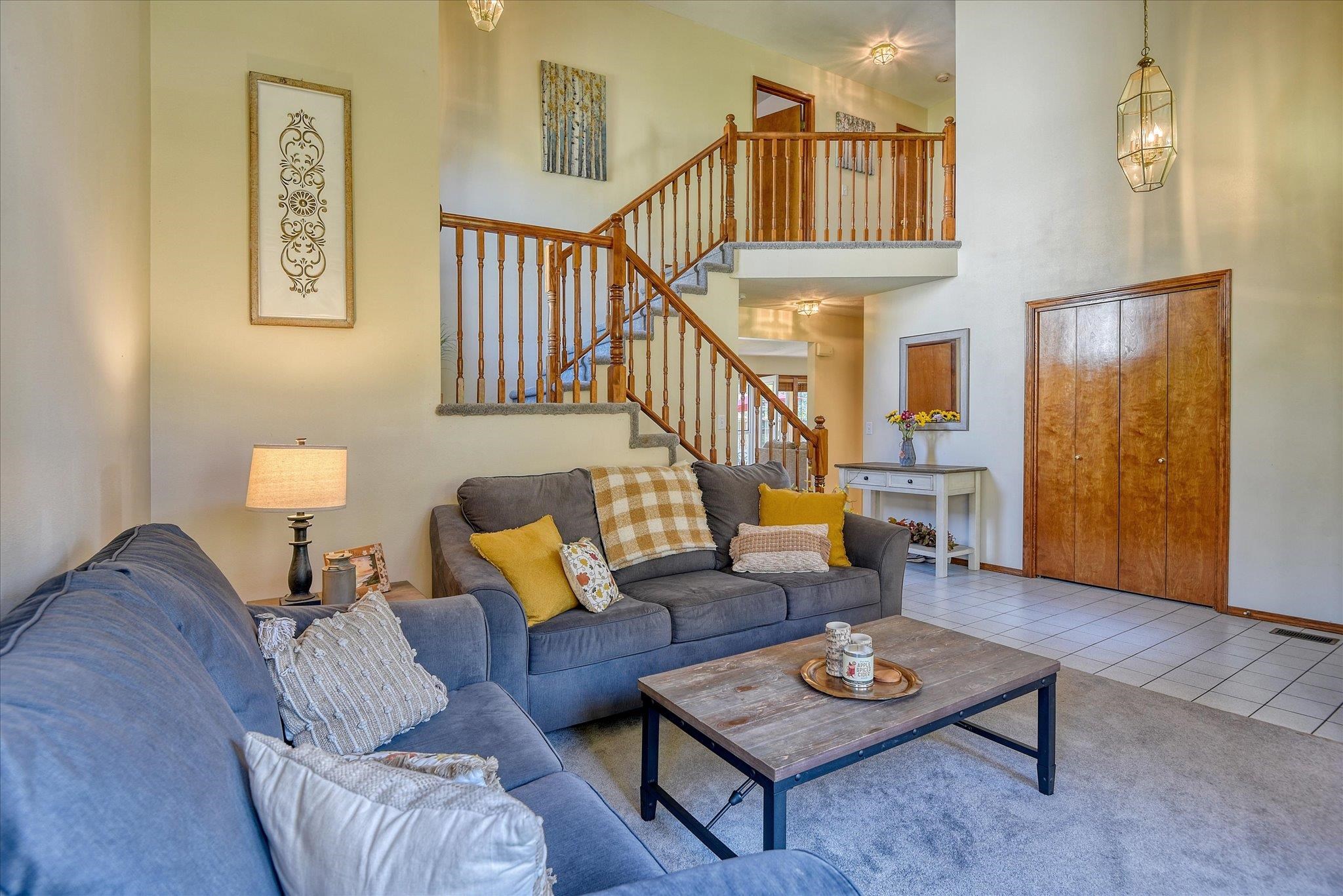 15710 N Chronicle Ct