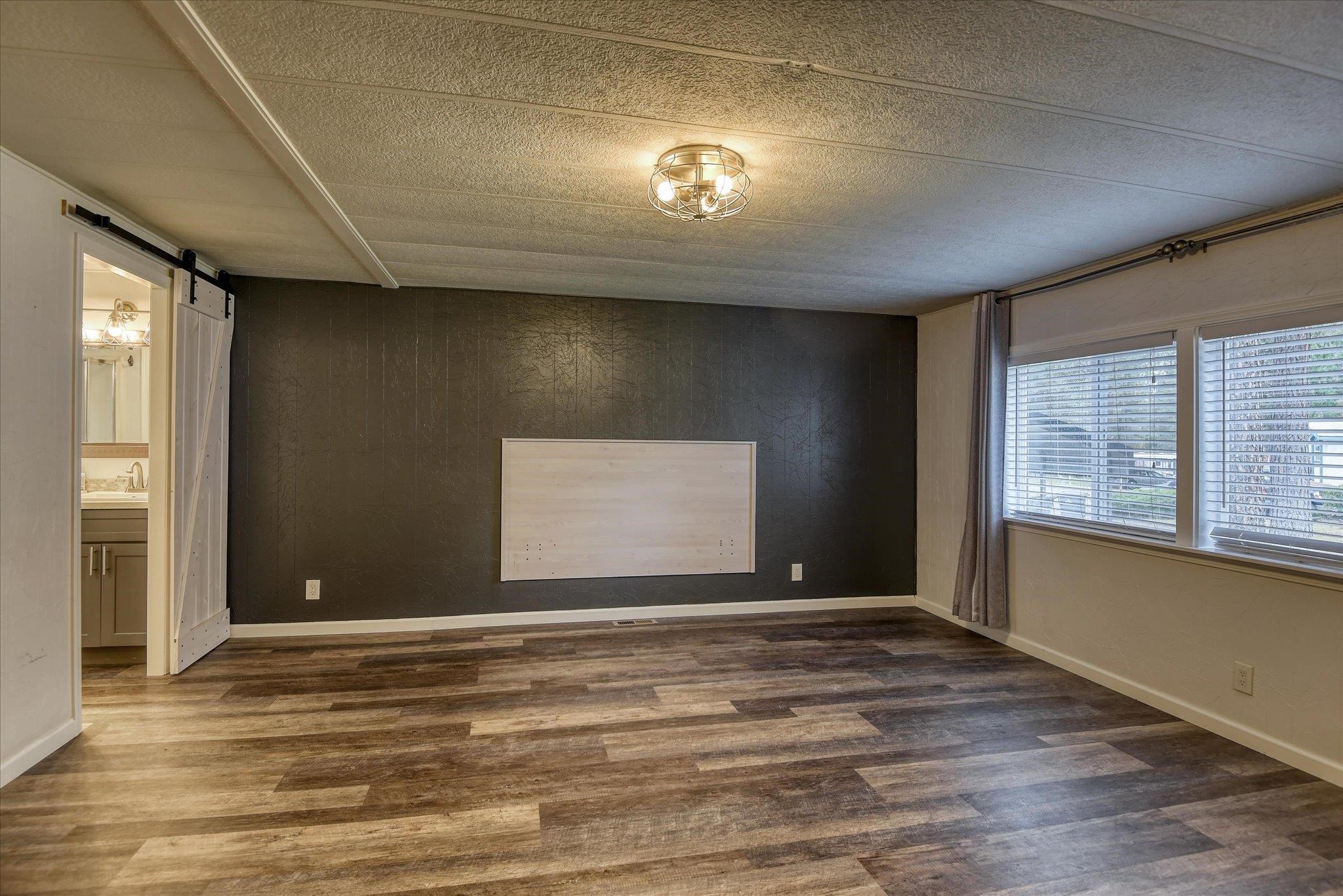 8900 S Mullen Hill Rd