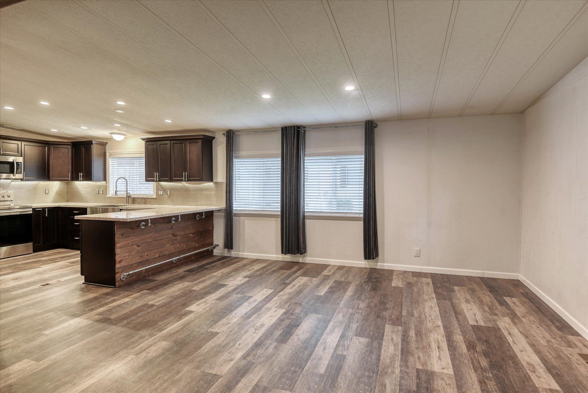 8900 S Mullen Hill Rd