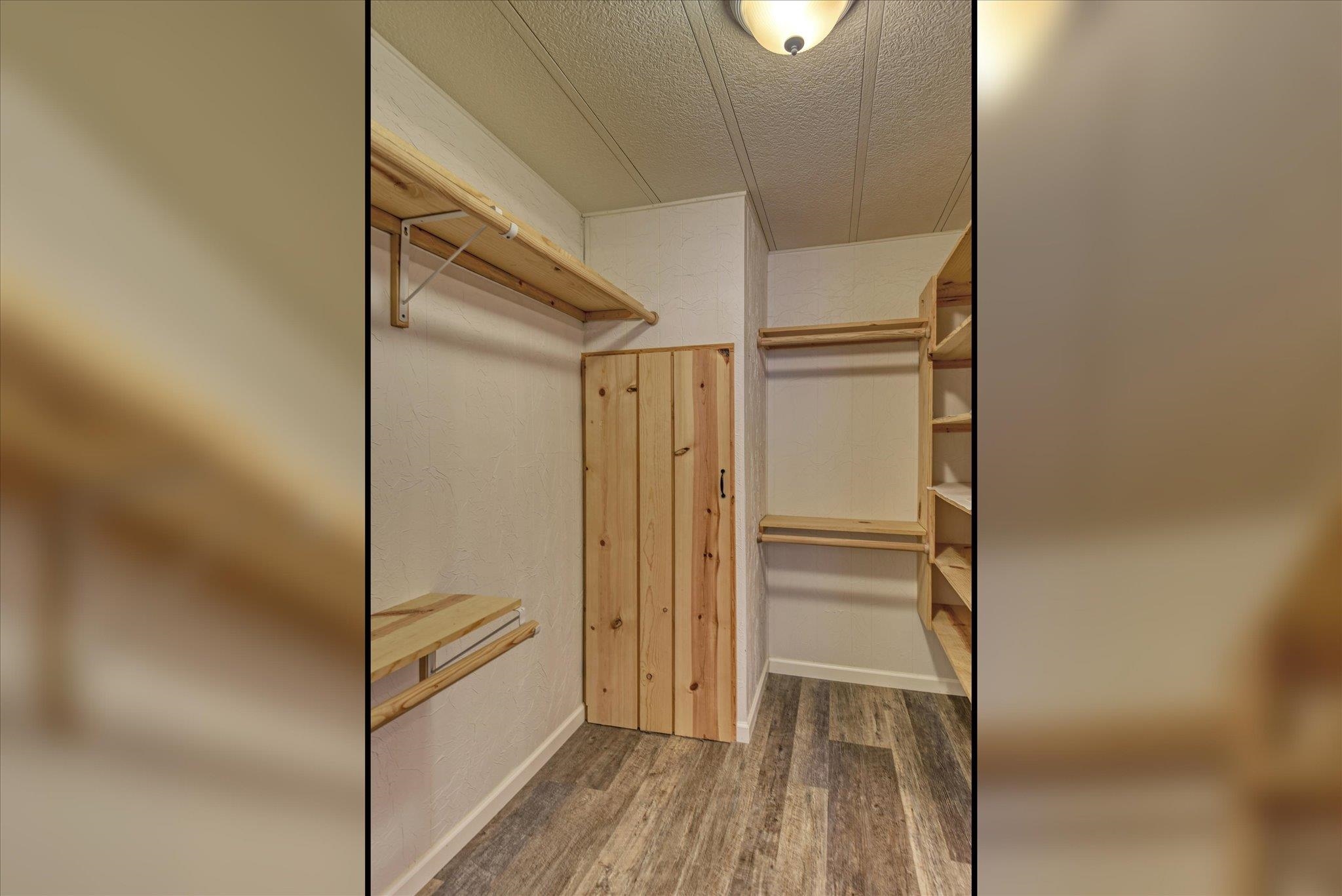 8900 S Mullen Hill Rd