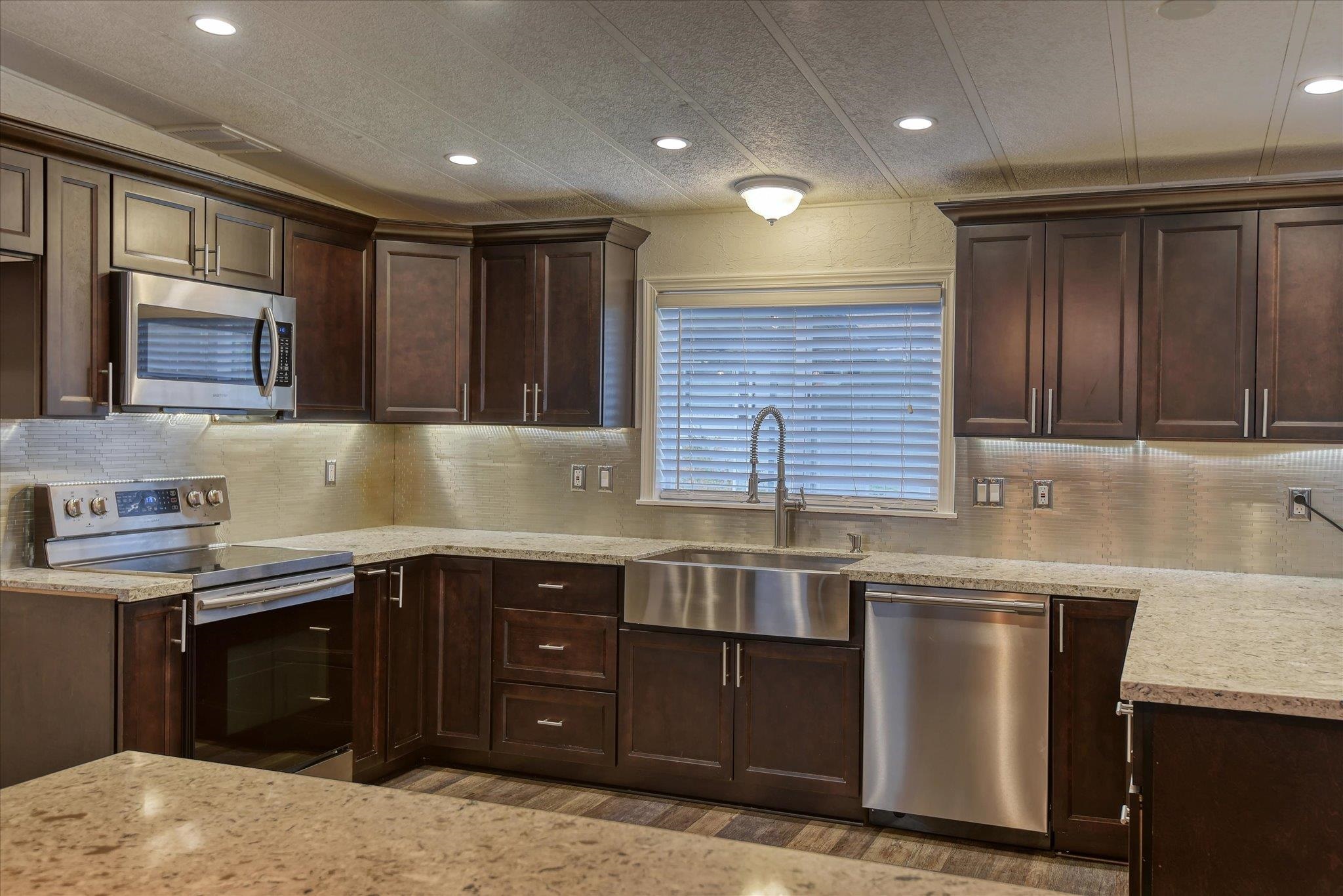 8900 S Mullen Hill Rd