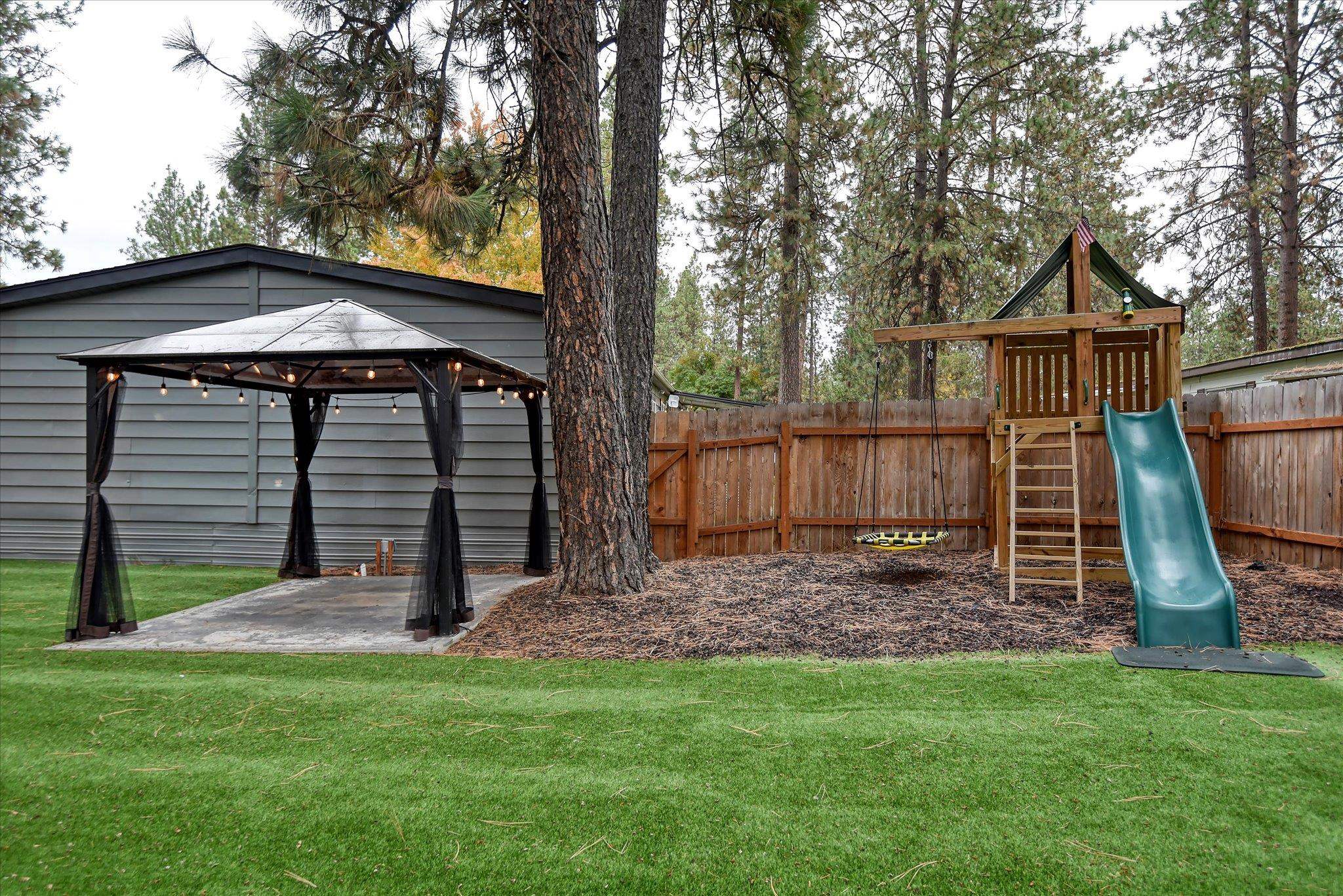 8900 S Mullen Hill Rd