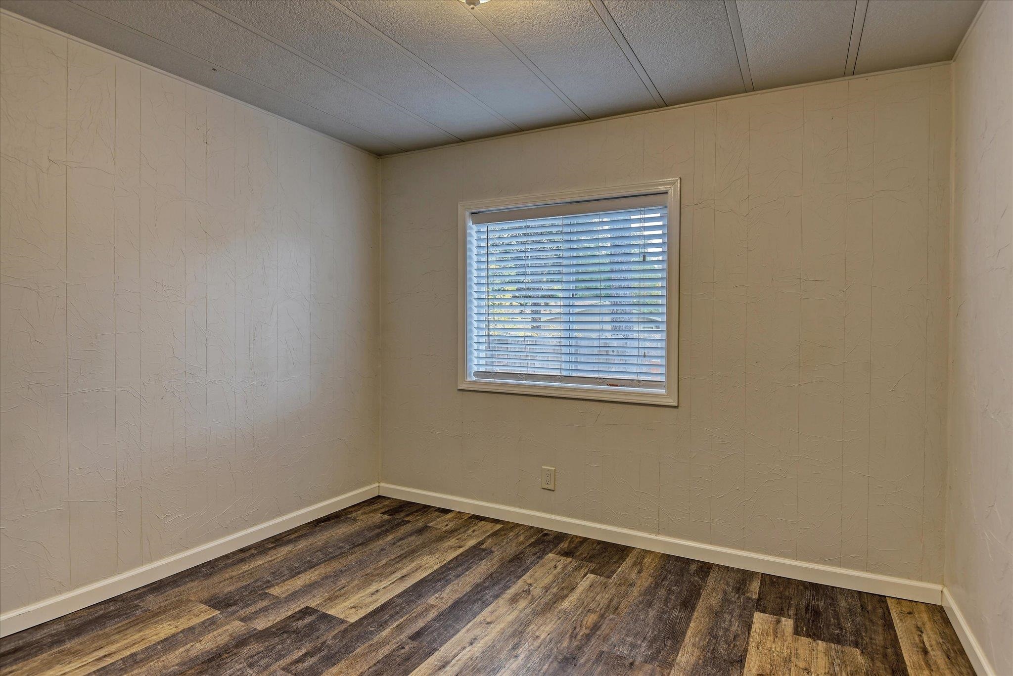 8900 S Mullen Hill Rd