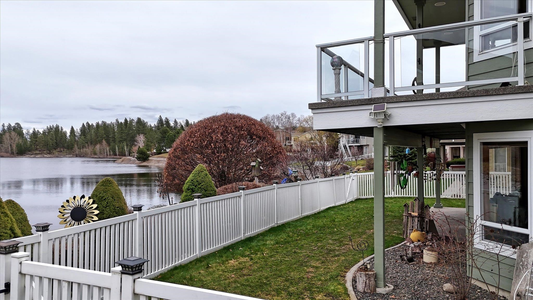 805 S Shelley Lake Ln