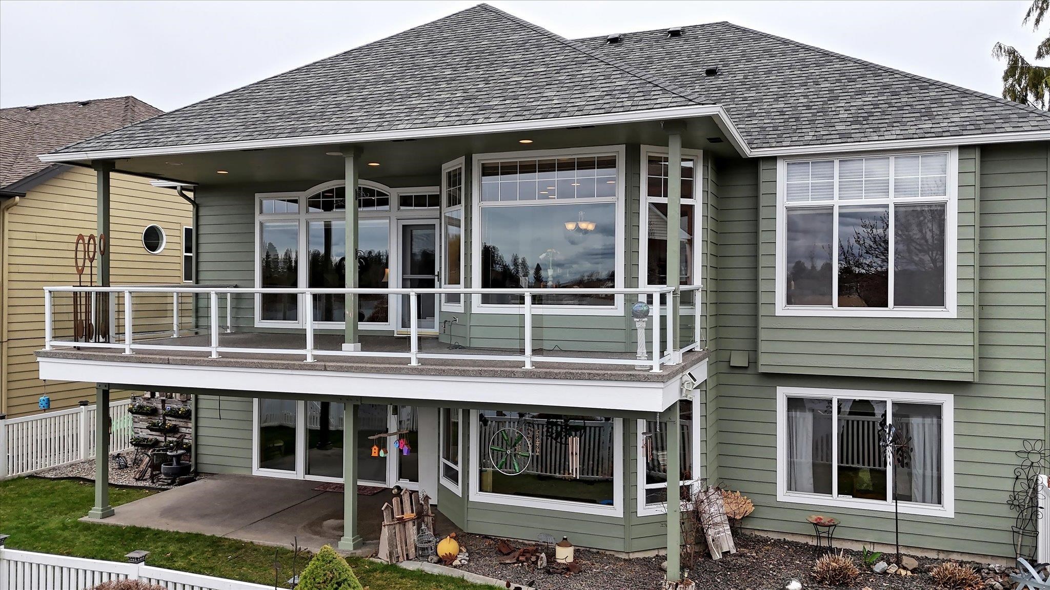 805 S Shelley Lake Ln