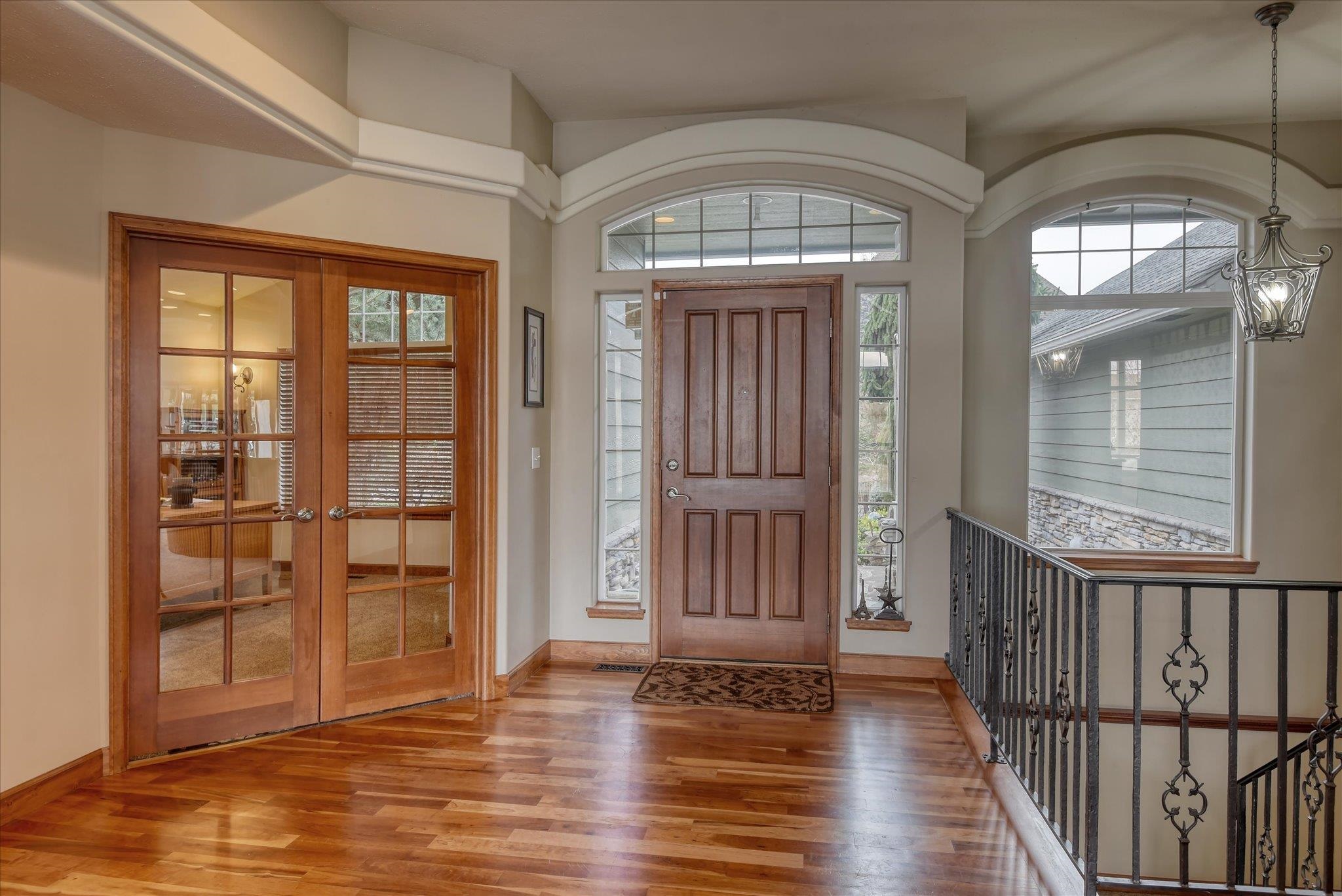 805 S Shelley Lake Ln