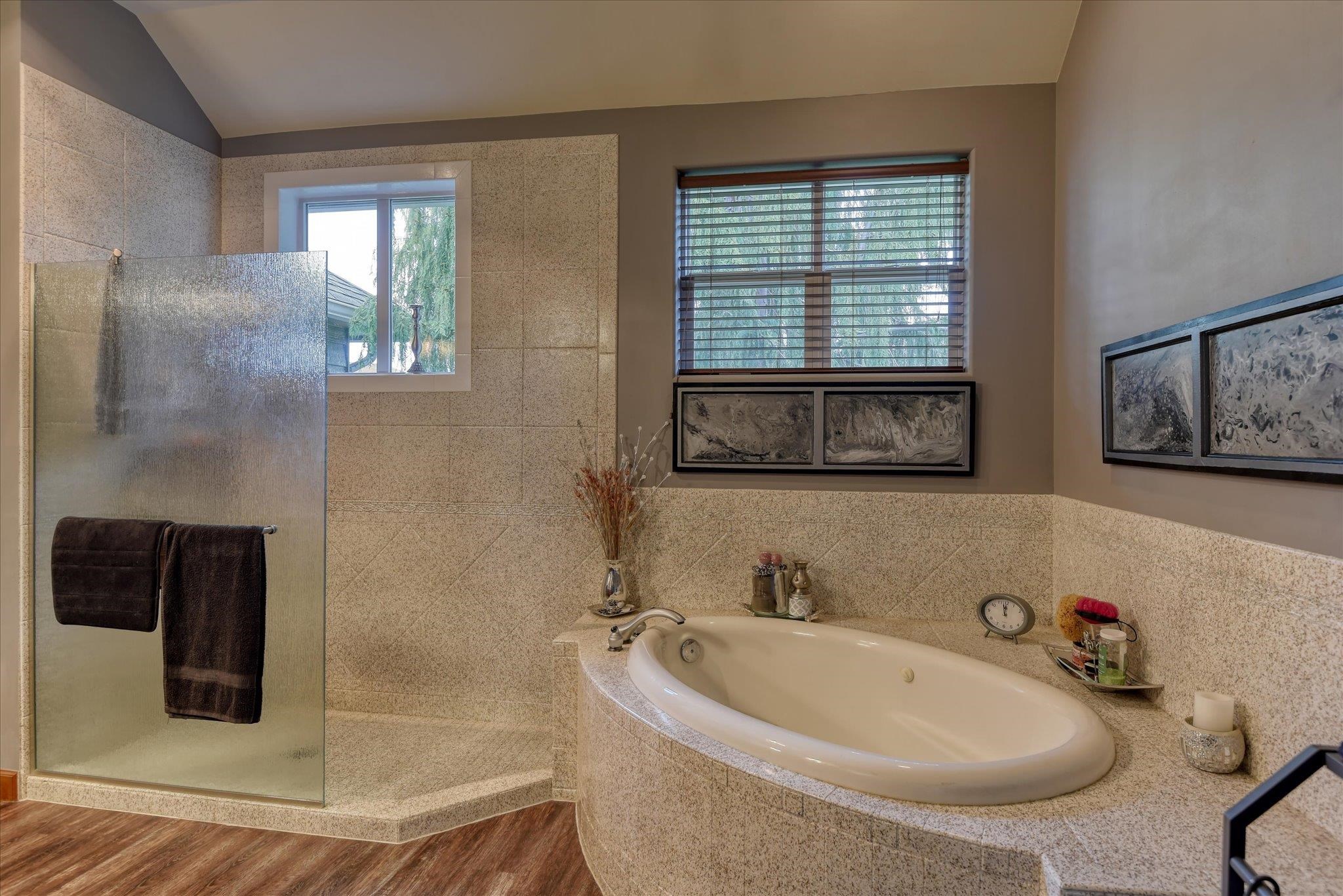 805 S Shelley Lake Ln