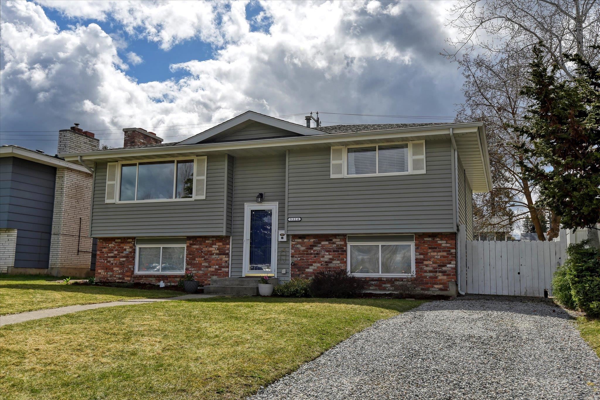 3314 E 23rd Ave