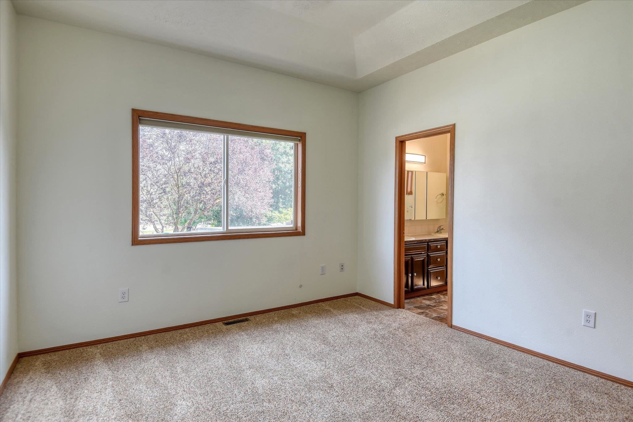 3413 E Buckley Ct