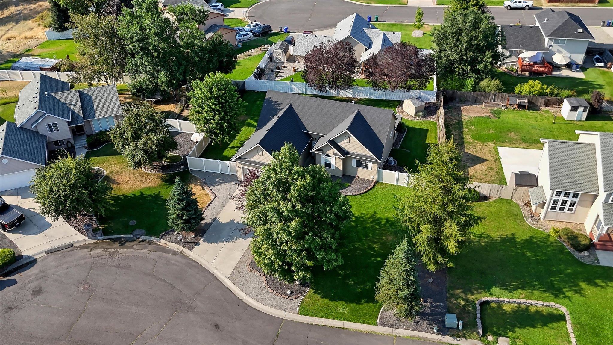 3413 E Buckley Ct