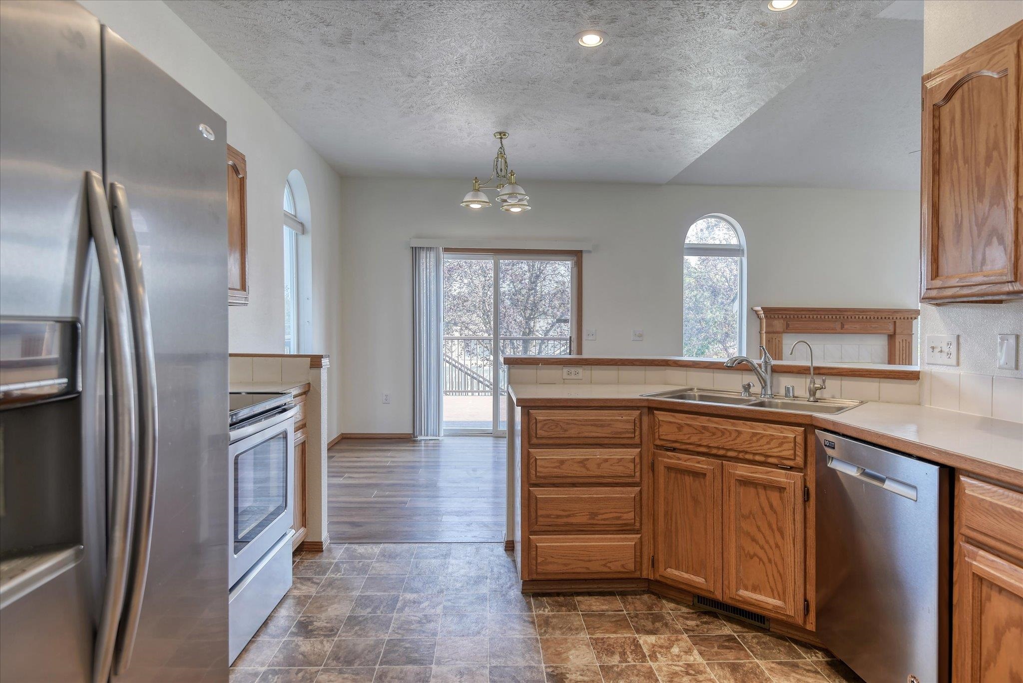 3413 E Buckley Ct
