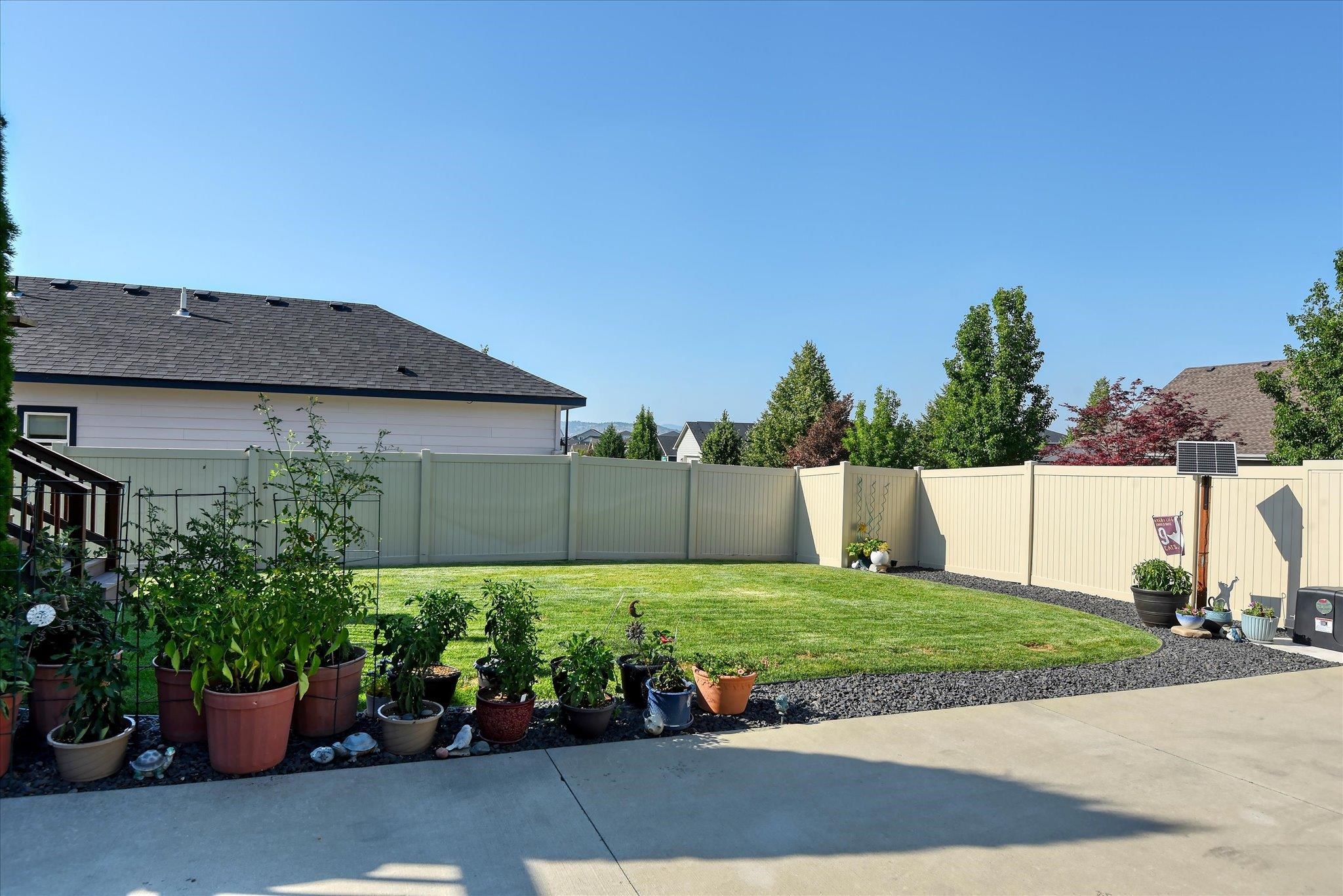 2020 N Country Vista Blvd