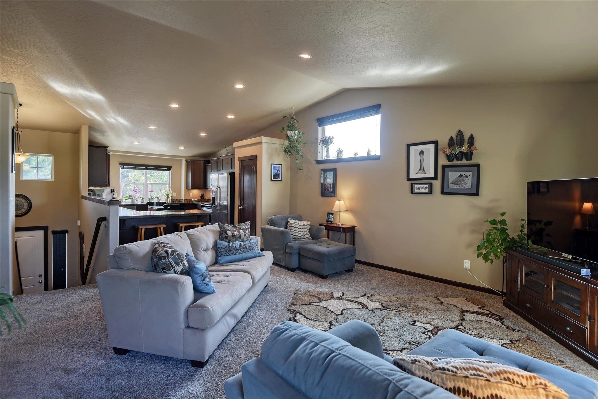 2020 N Country Vista Blvd