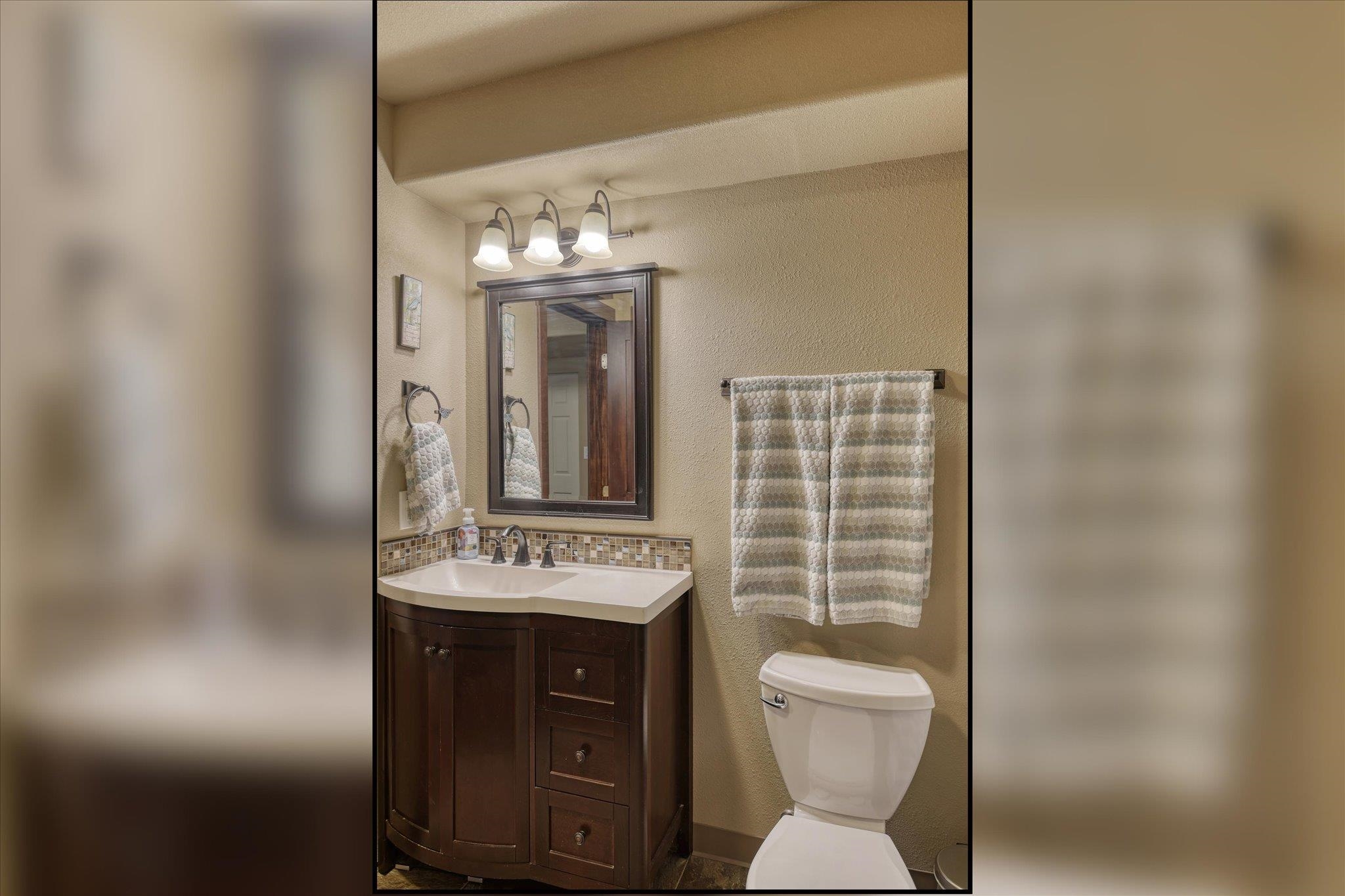 2020 N Country Vista Blvd