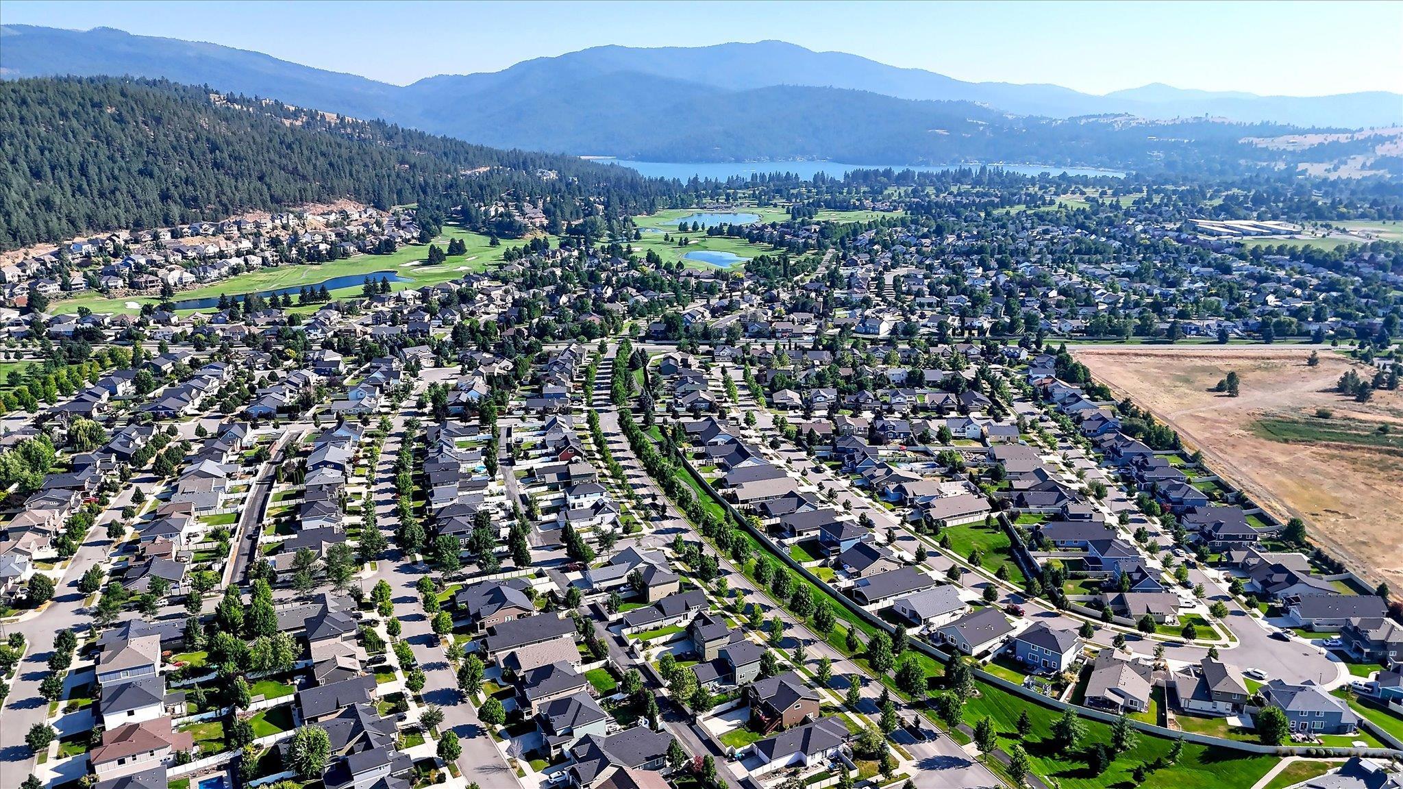 2020 N Country Vista Blvd