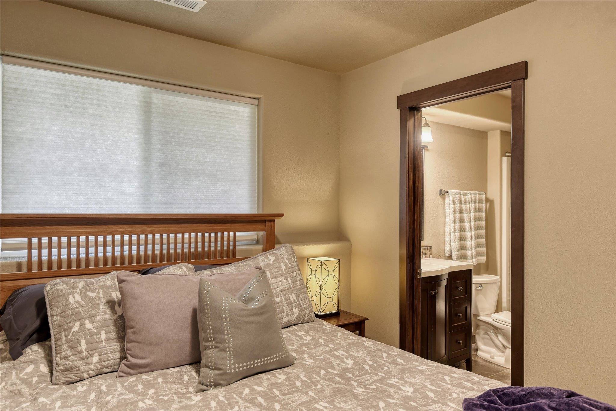 2020 N Country Vista Blvd