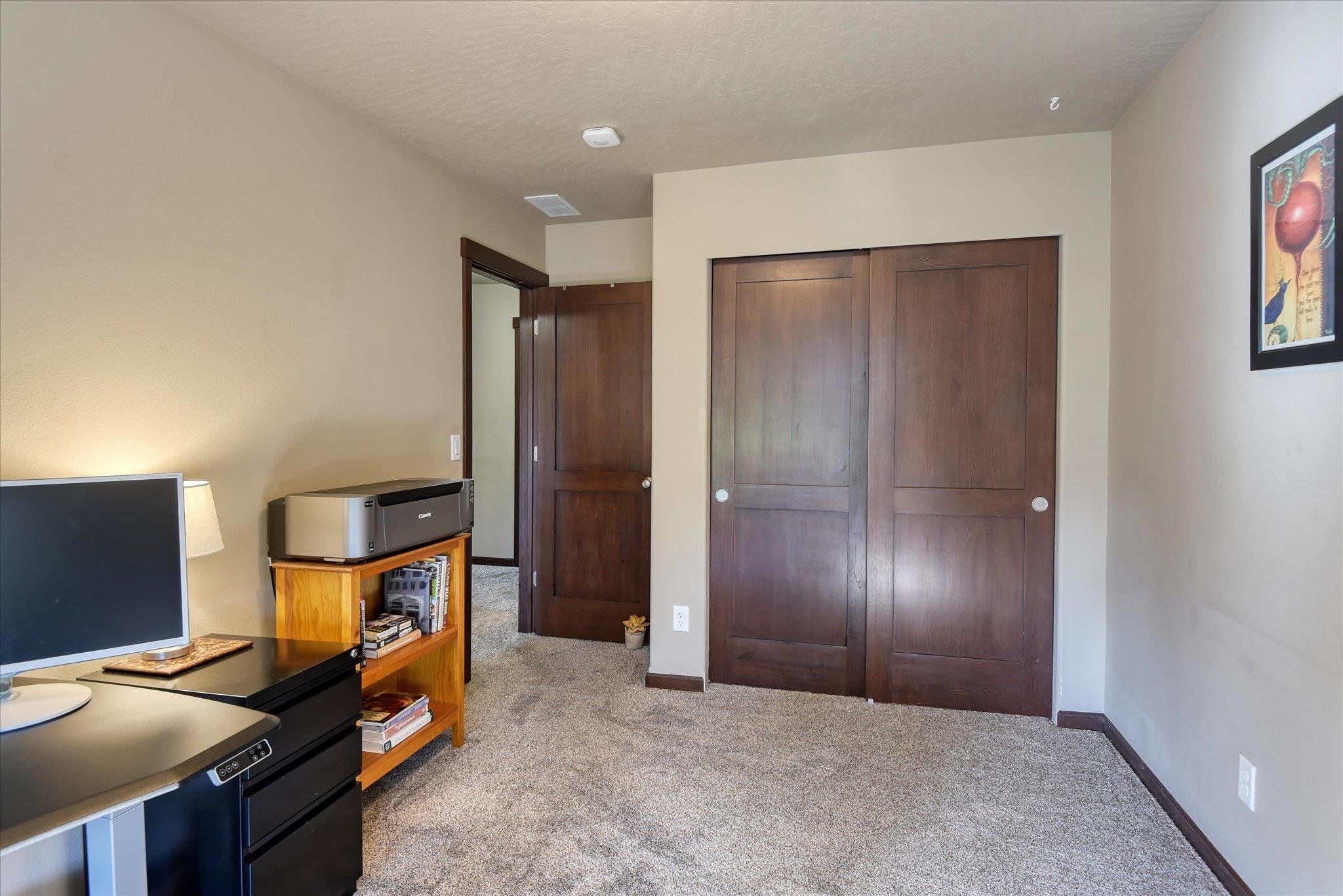 2020 N Country Vista Blvd