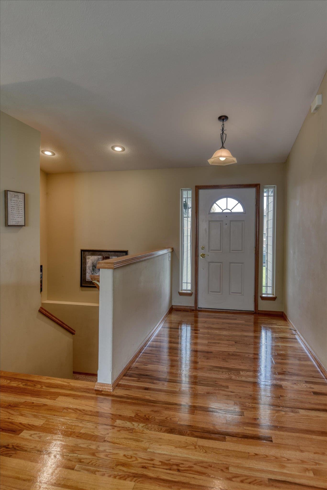 17518 N EDGECREST Rd