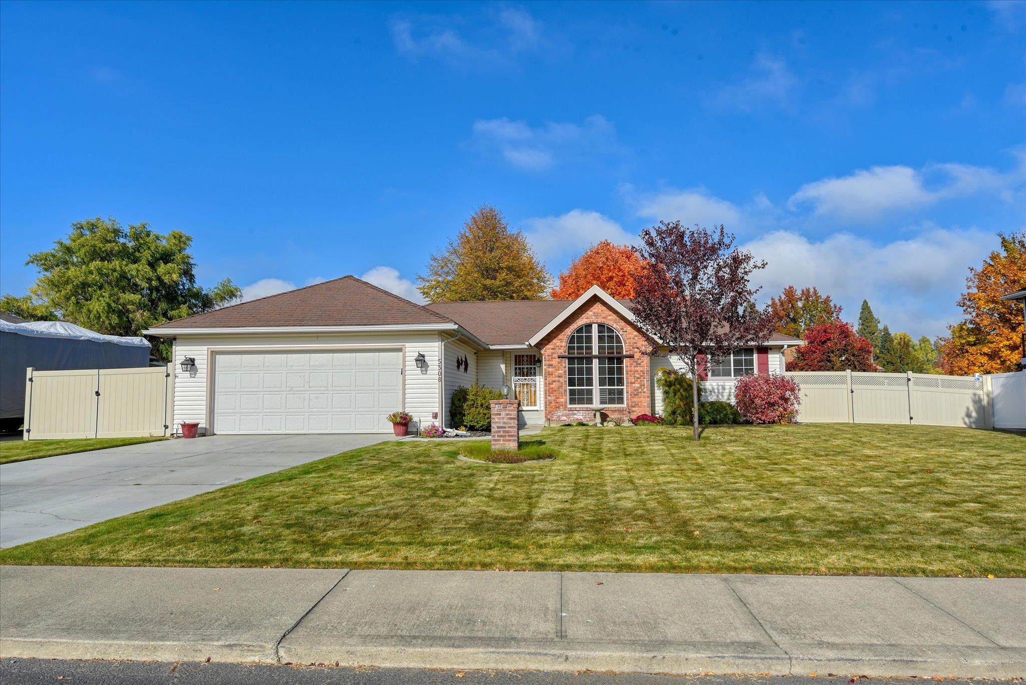 5308 W Ridgecrest Dr