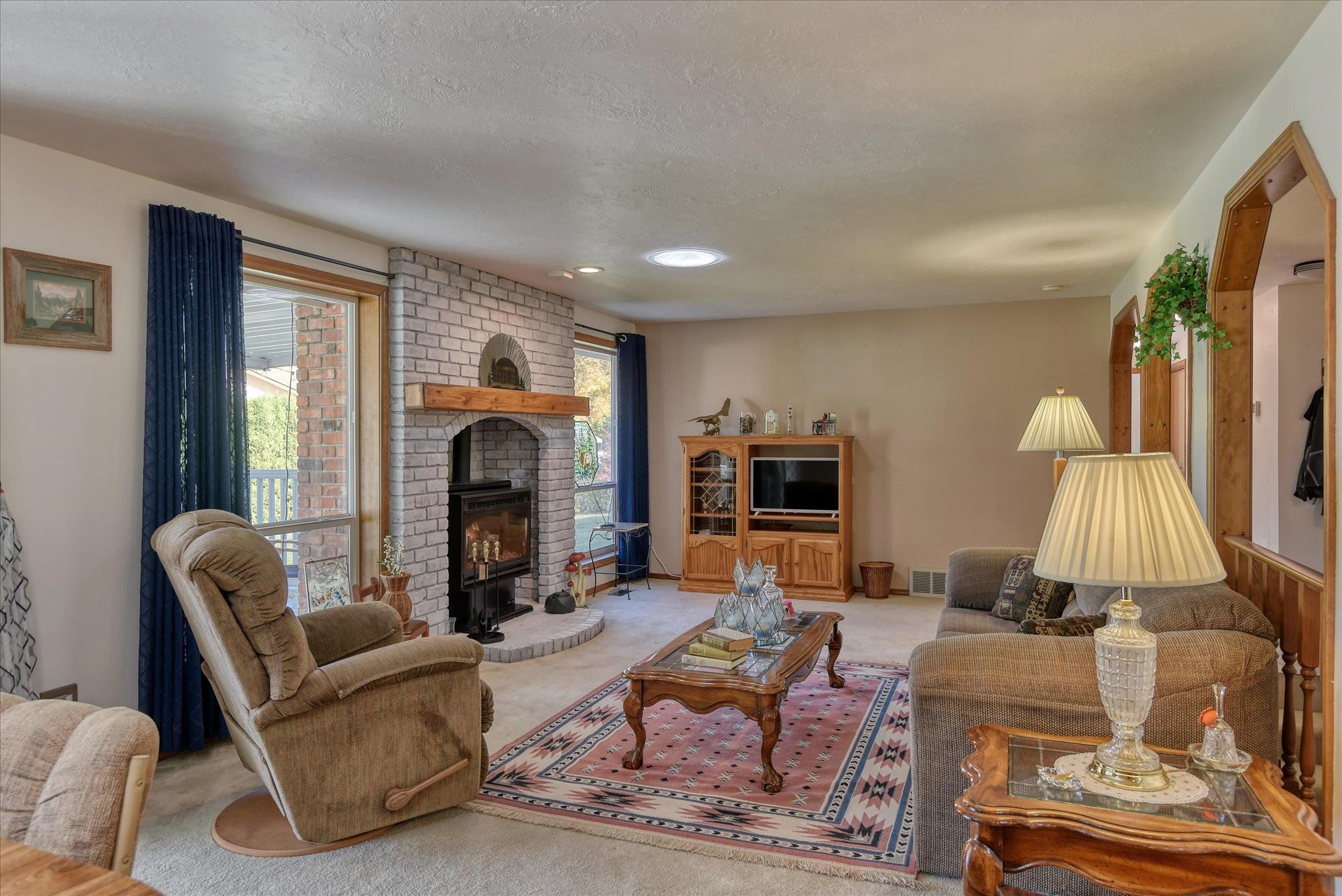 5308 W Ridgecrest Dr