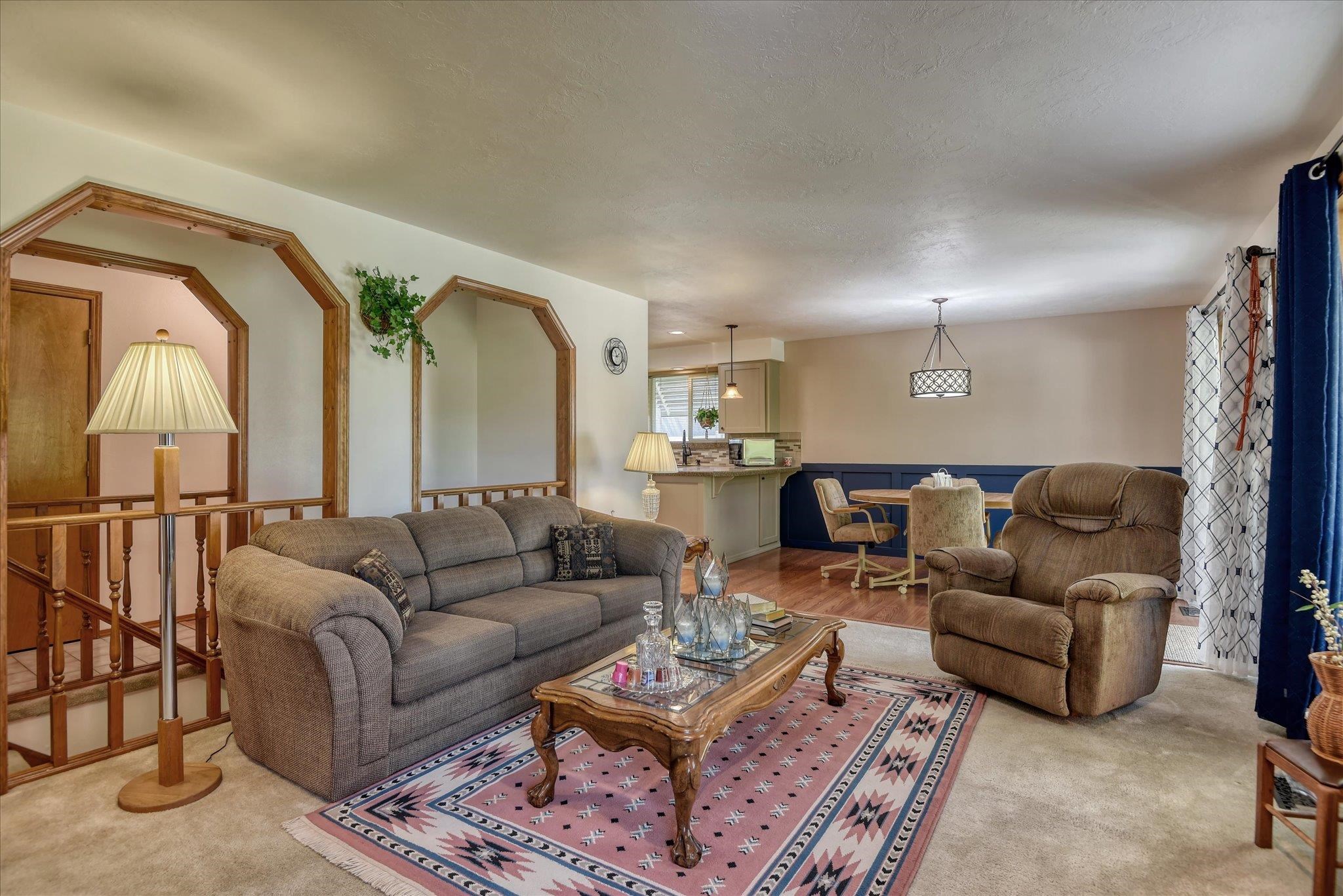 5308 W Ridgecrest Dr