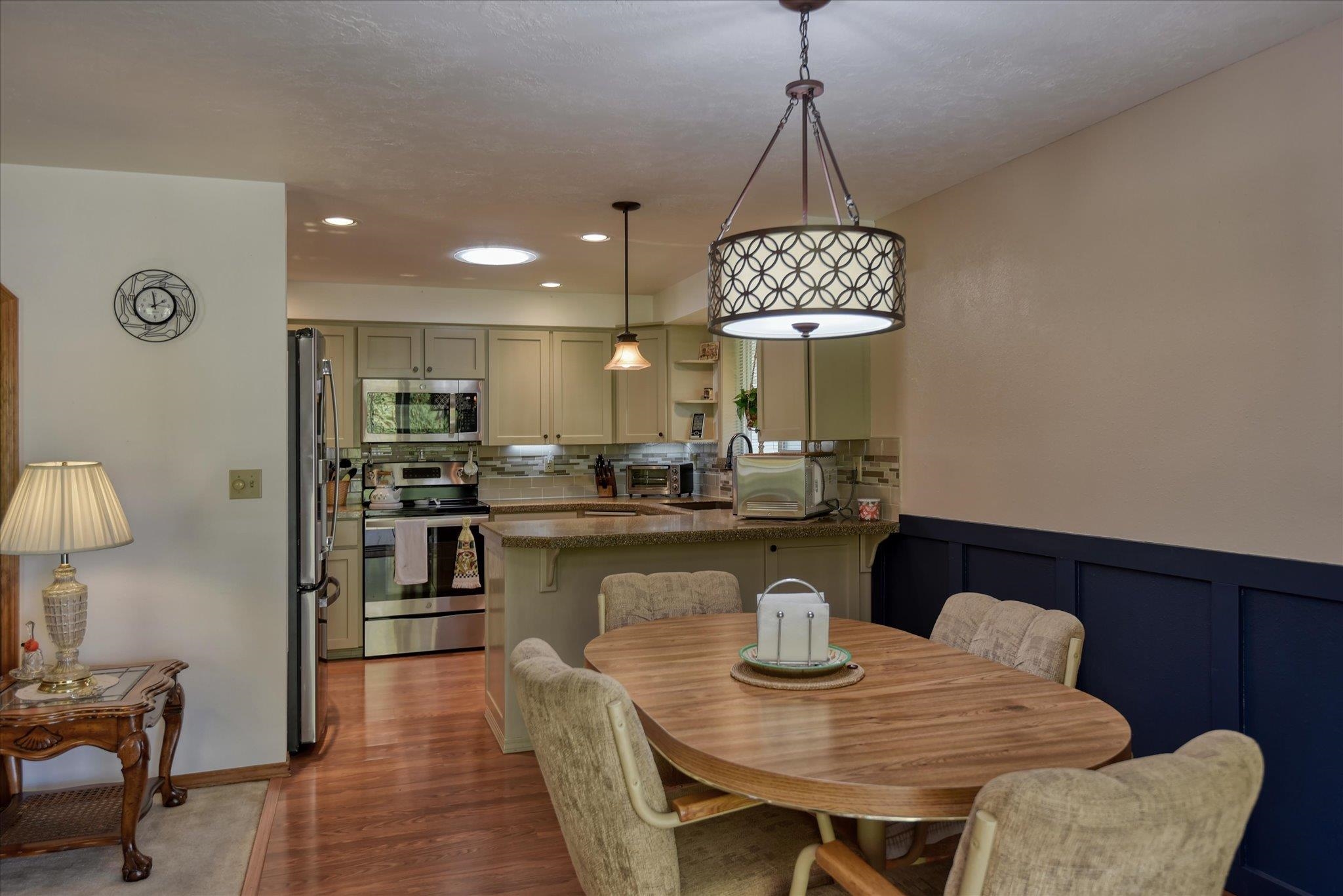 5308 W Ridgecrest Dr