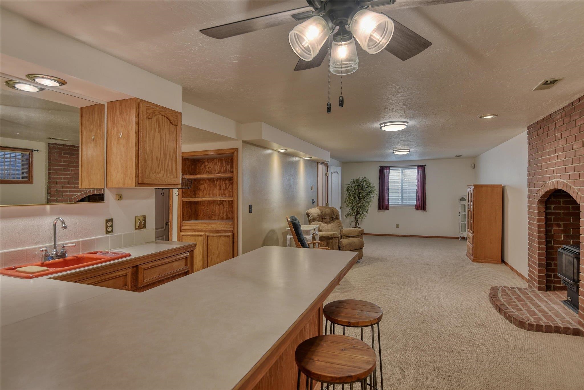 5308 W Ridgecrest Dr