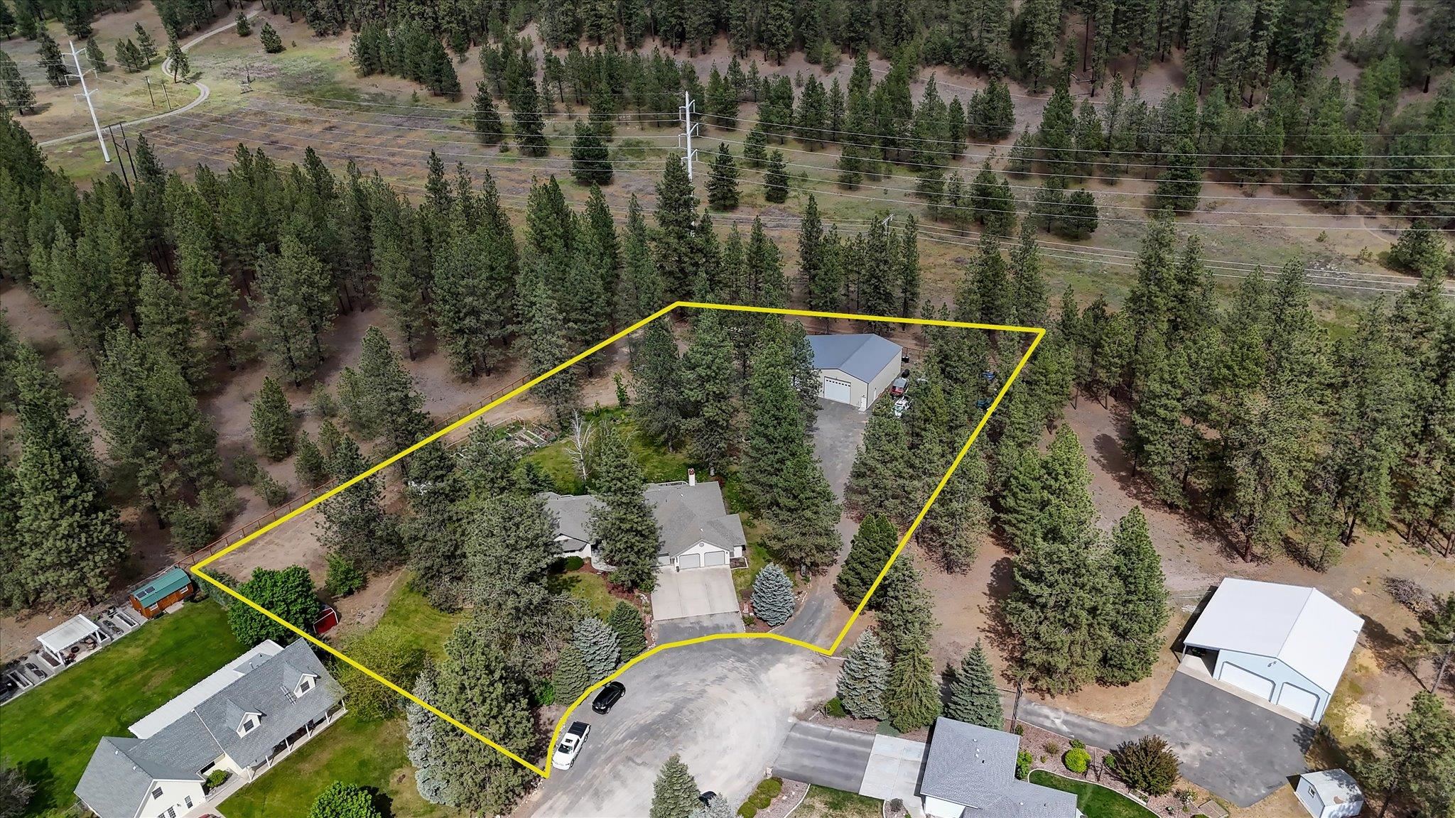 6610 W Burchwood Ave