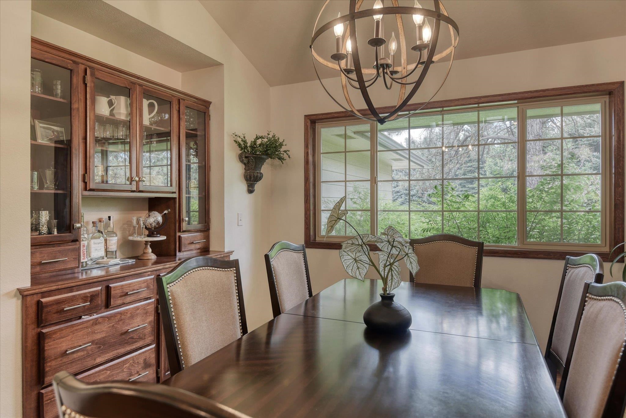 6610 W Burchwood Ave