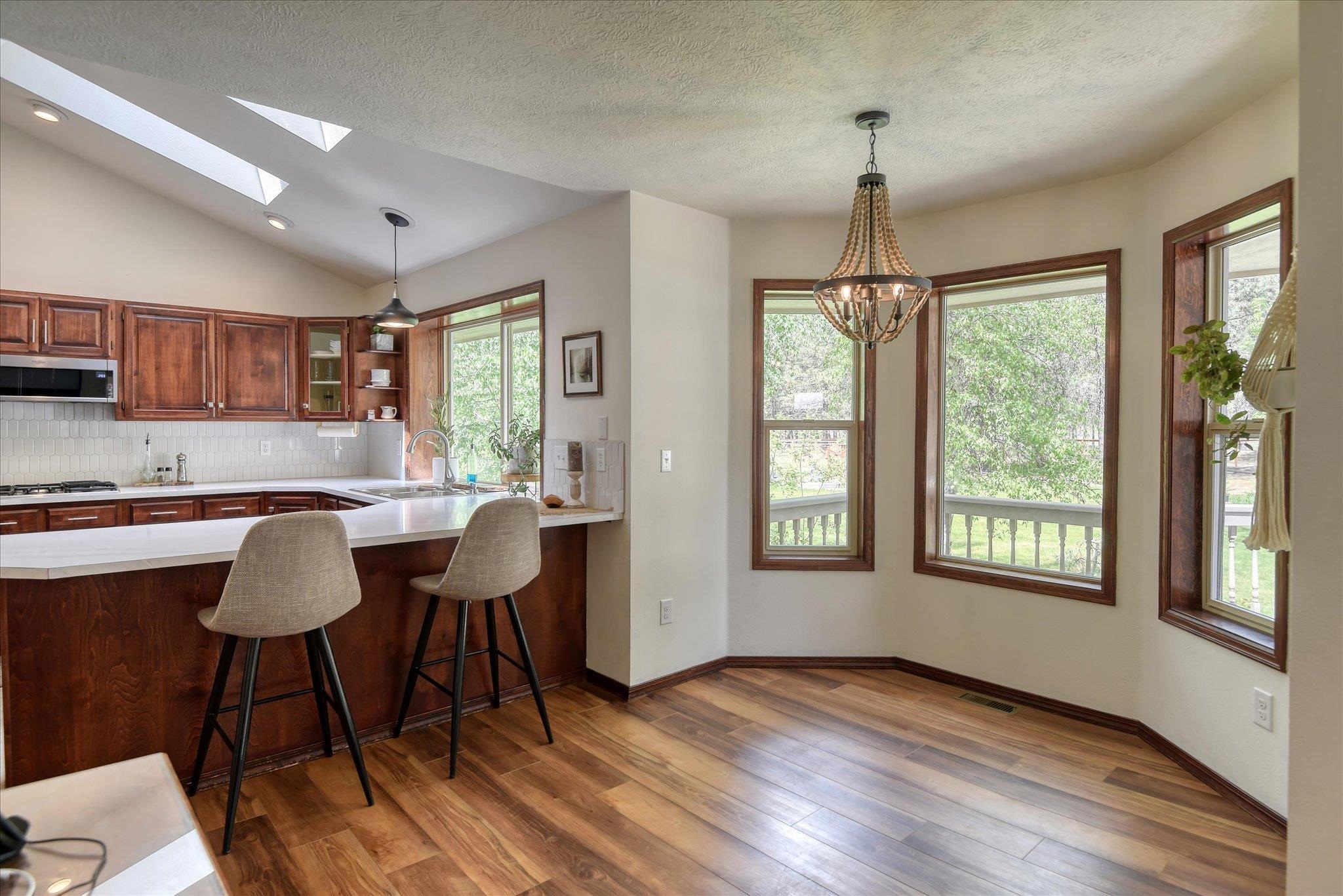 6610 W Burchwood Ave