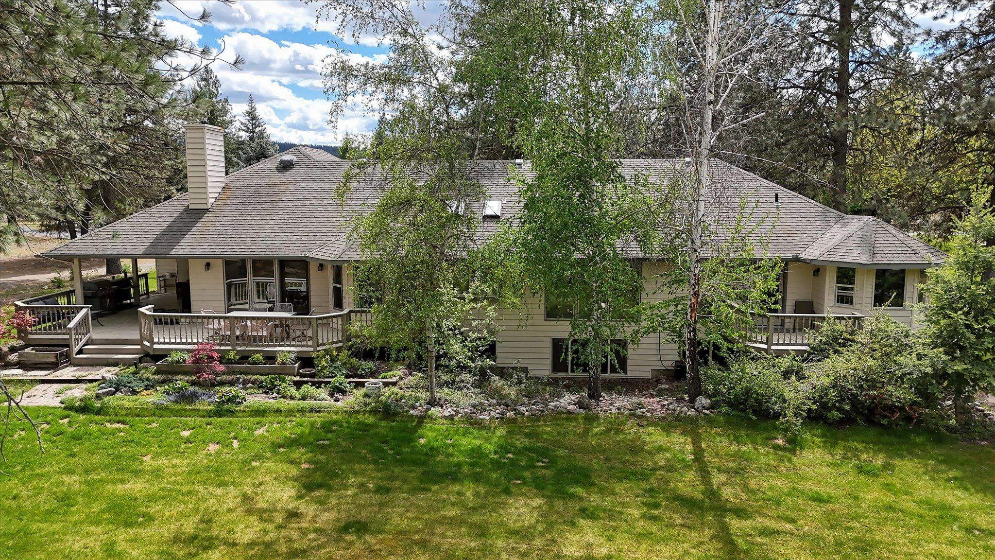 6610 W Burchwood Ave