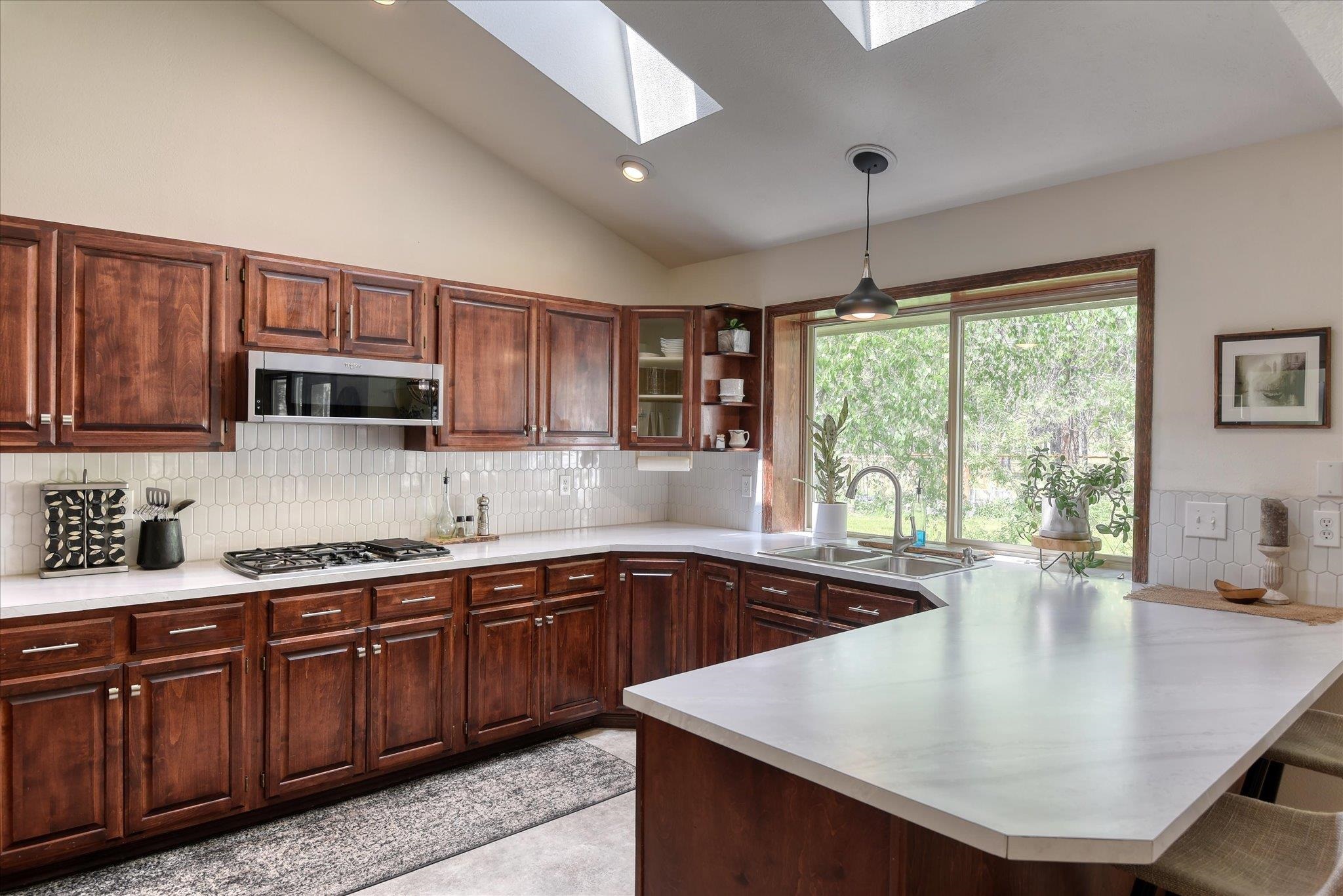 6610 W Burchwood Ave