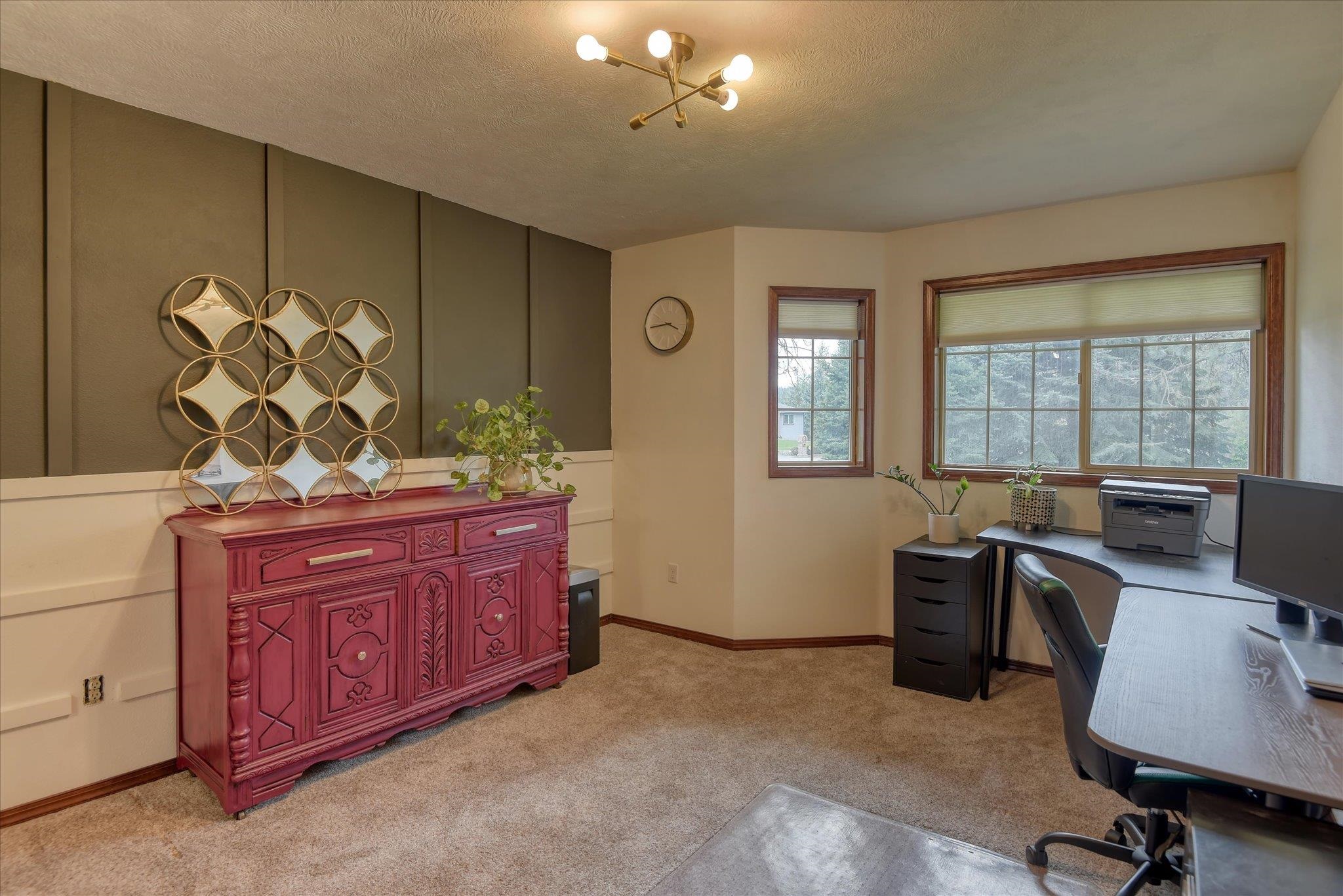 6610 W Burchwood Ave