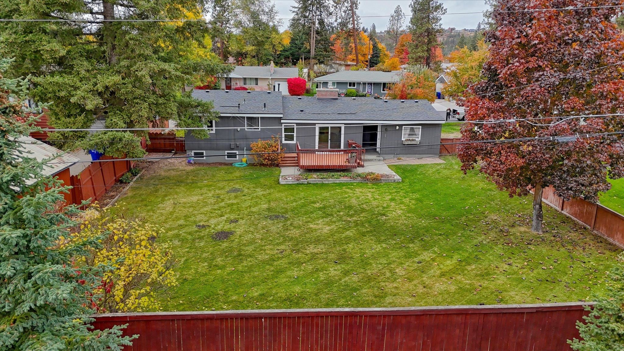 7612 N Whitehouse Dr