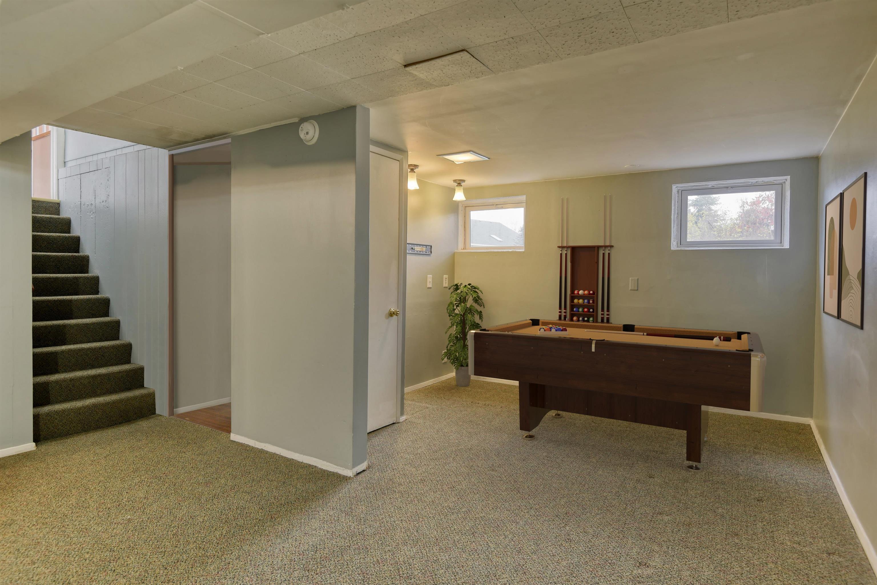 7612 N Whitehouse Dr