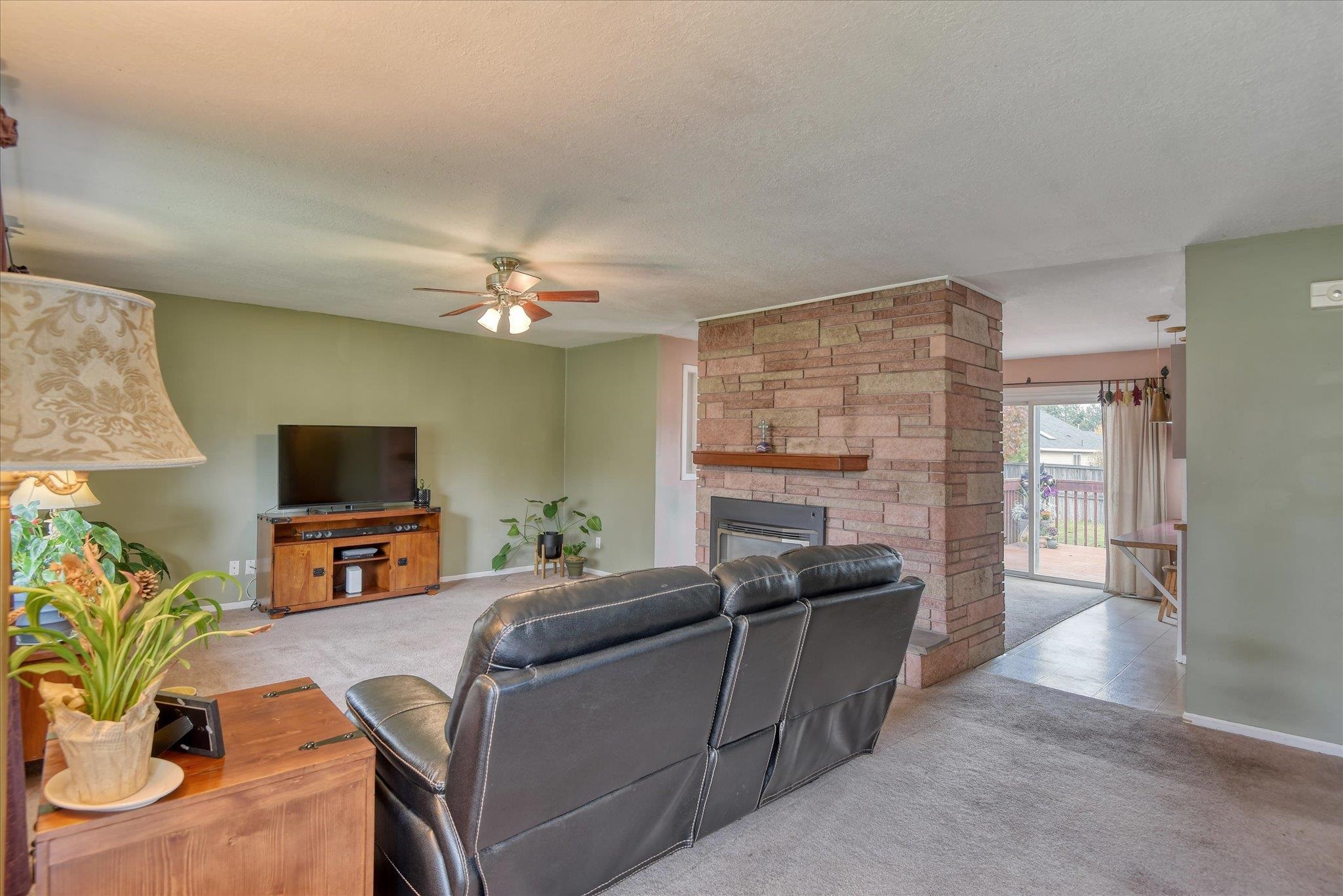 7612 N Whitehouse Dr