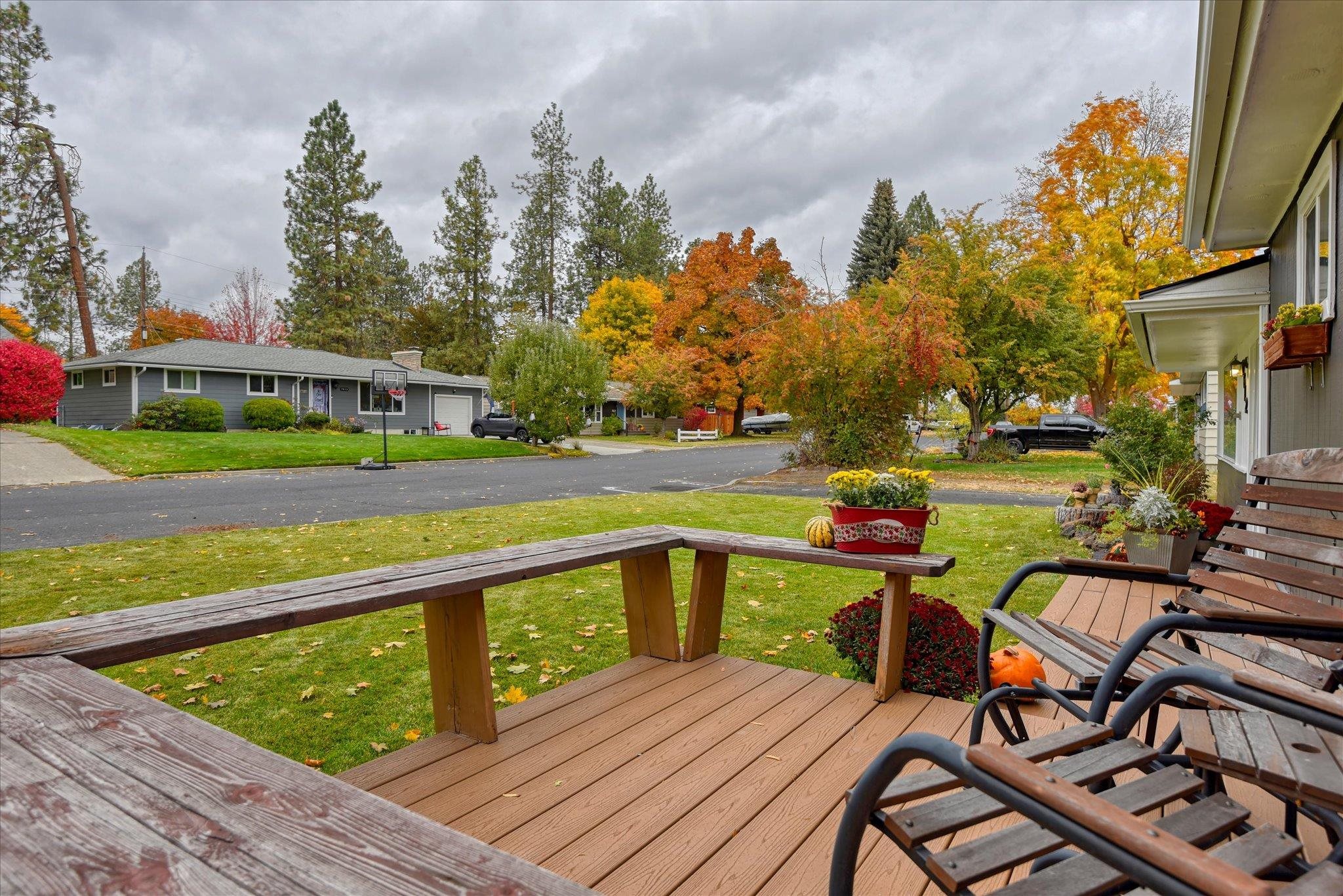 7612 N Whitehouse Dr