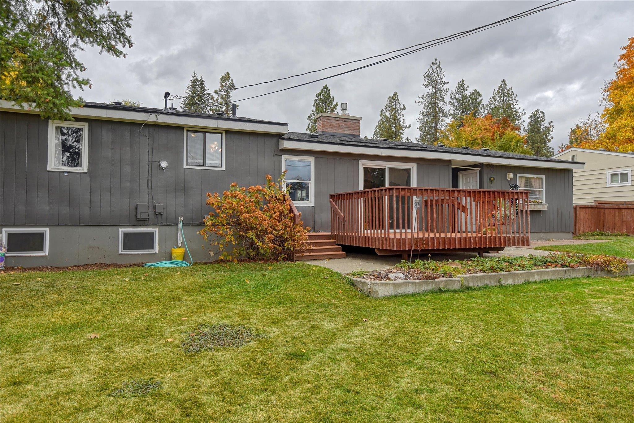 7612 N Whitehouse Dr