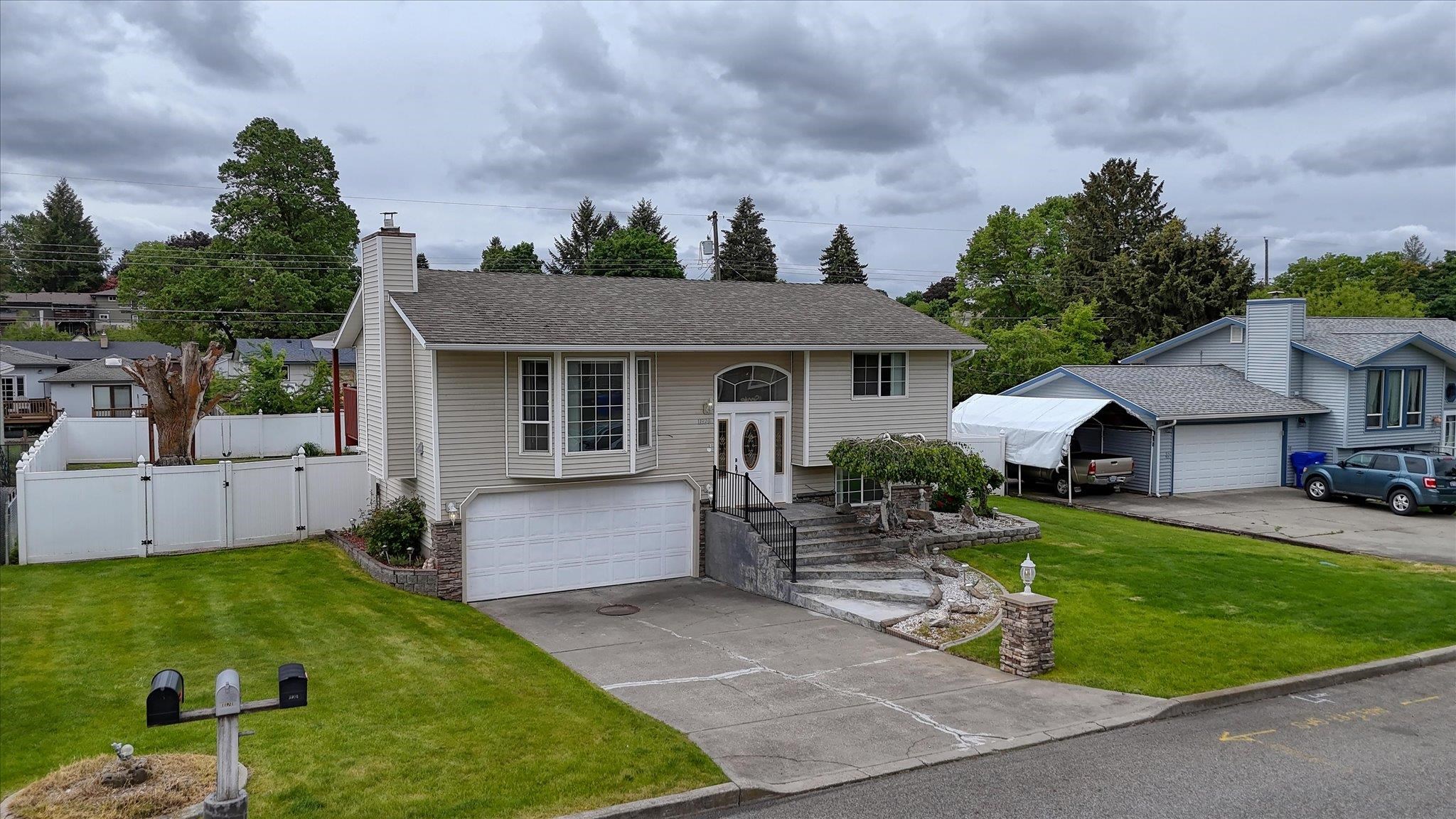 11920 E RAILROAD Ave