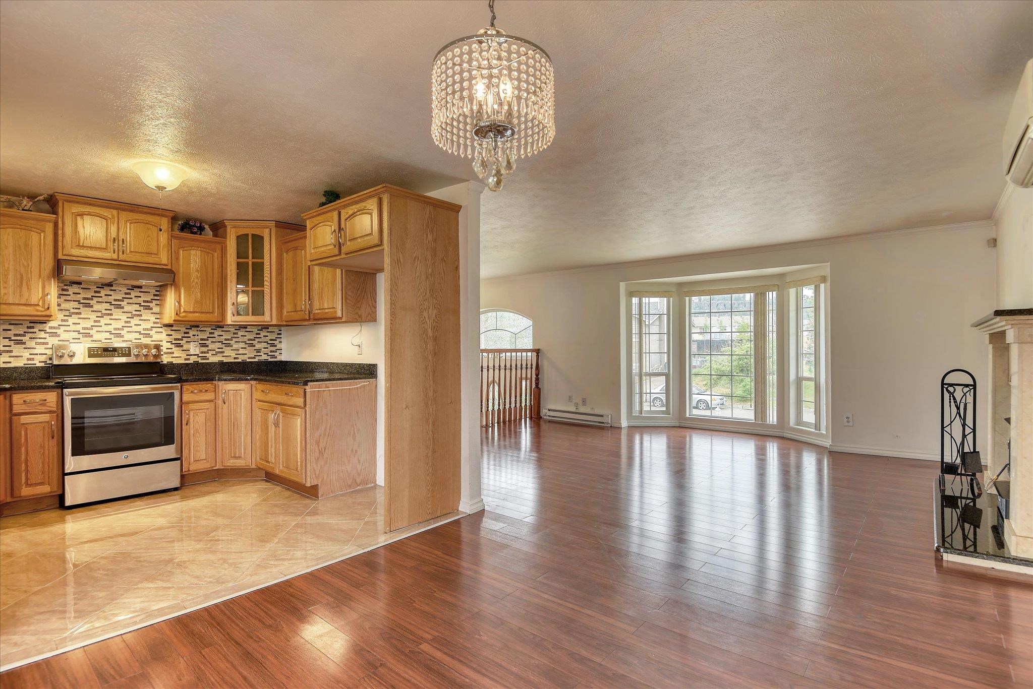 11920 E RAILROAD Ave