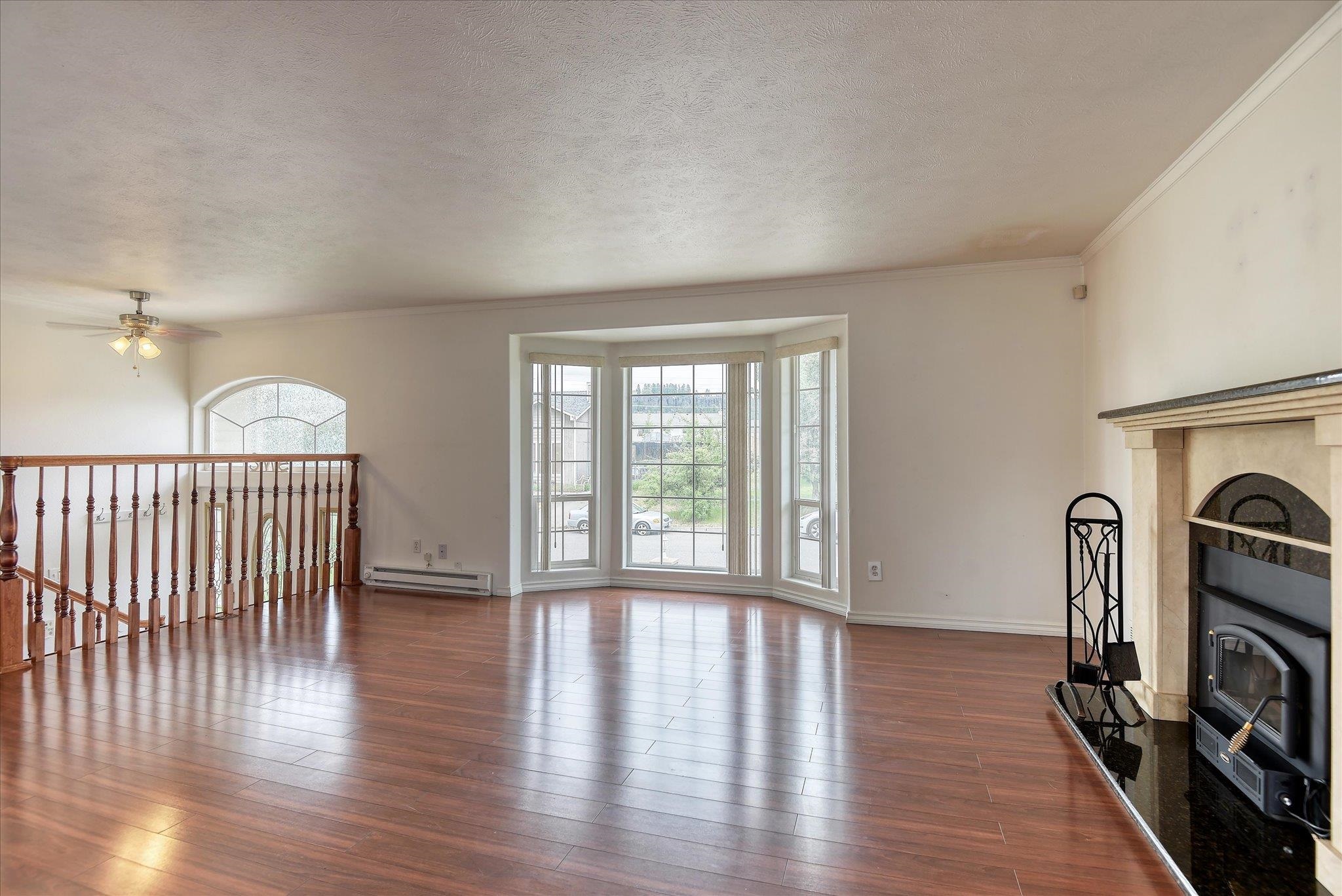 11920 E RAILROAD Ave