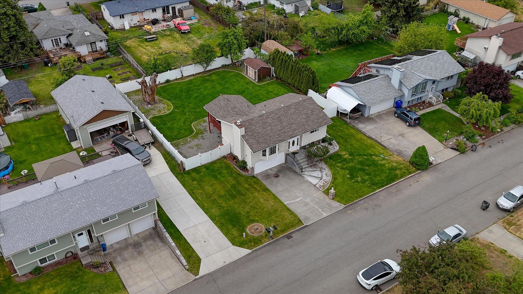 11920 E RAILROAD Ave