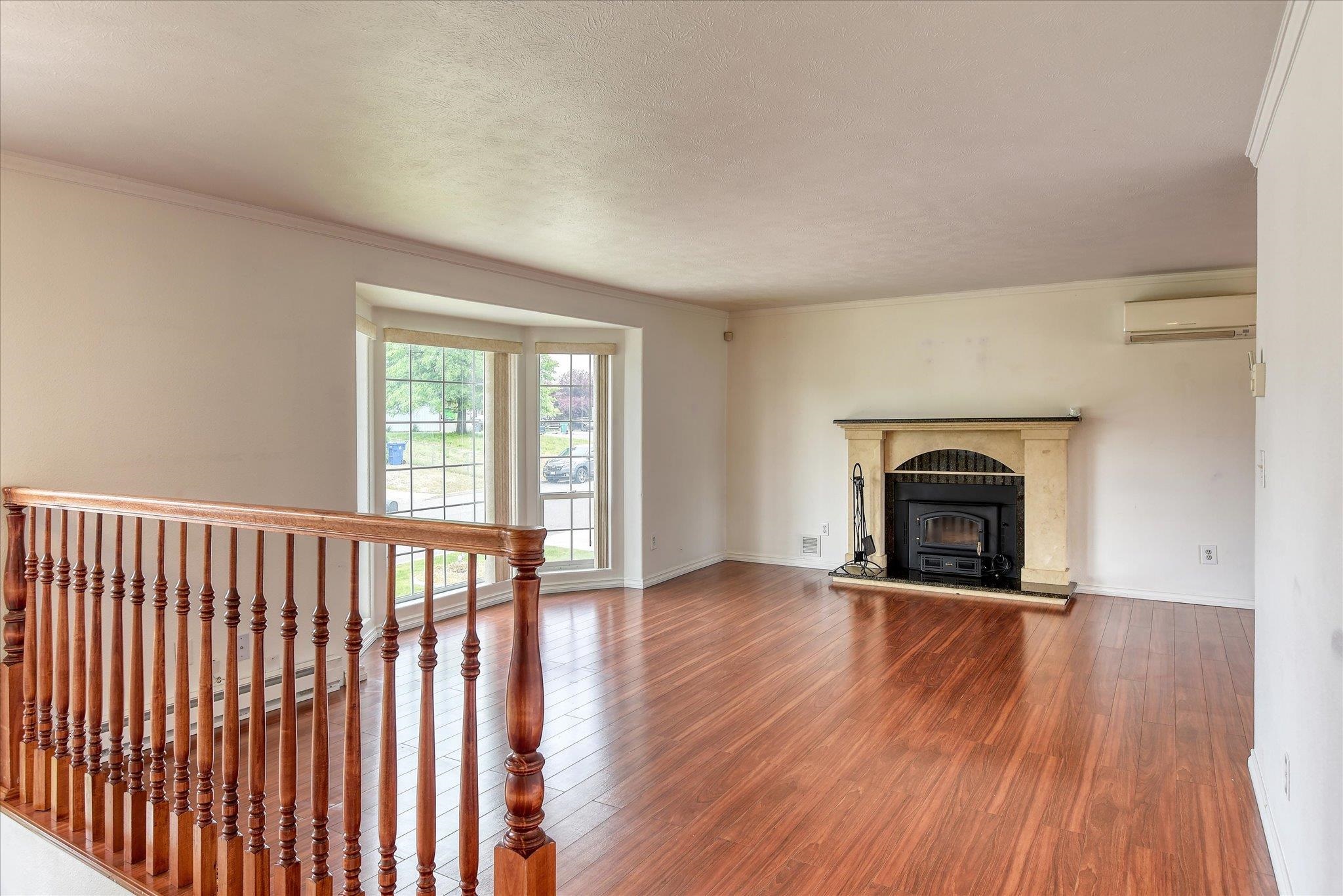 11920 E RAILROAD Ave